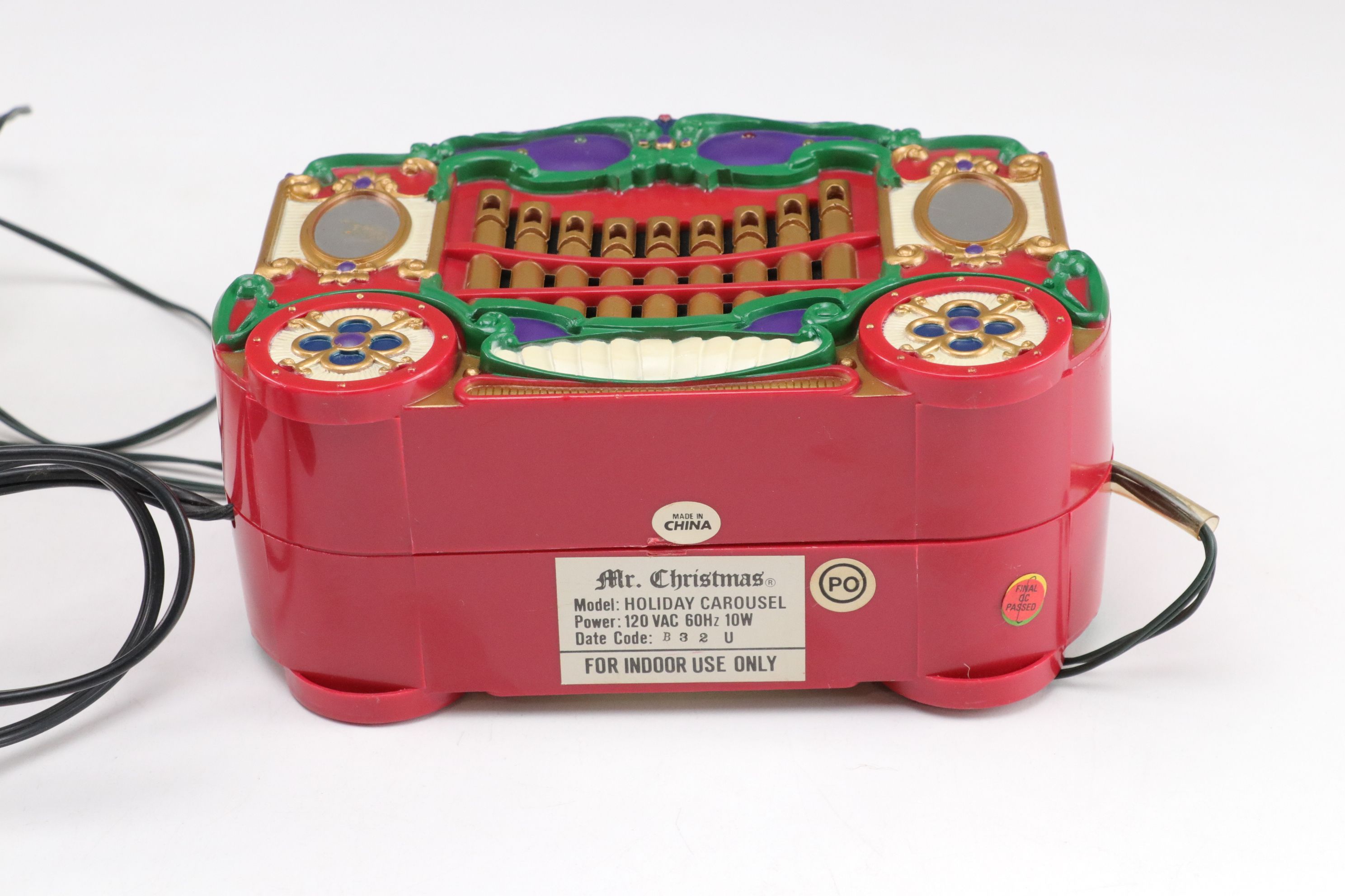 Mr. Christmas "Holiday Carousel" Light-Up Decor with "Reindeer Feed" Bags