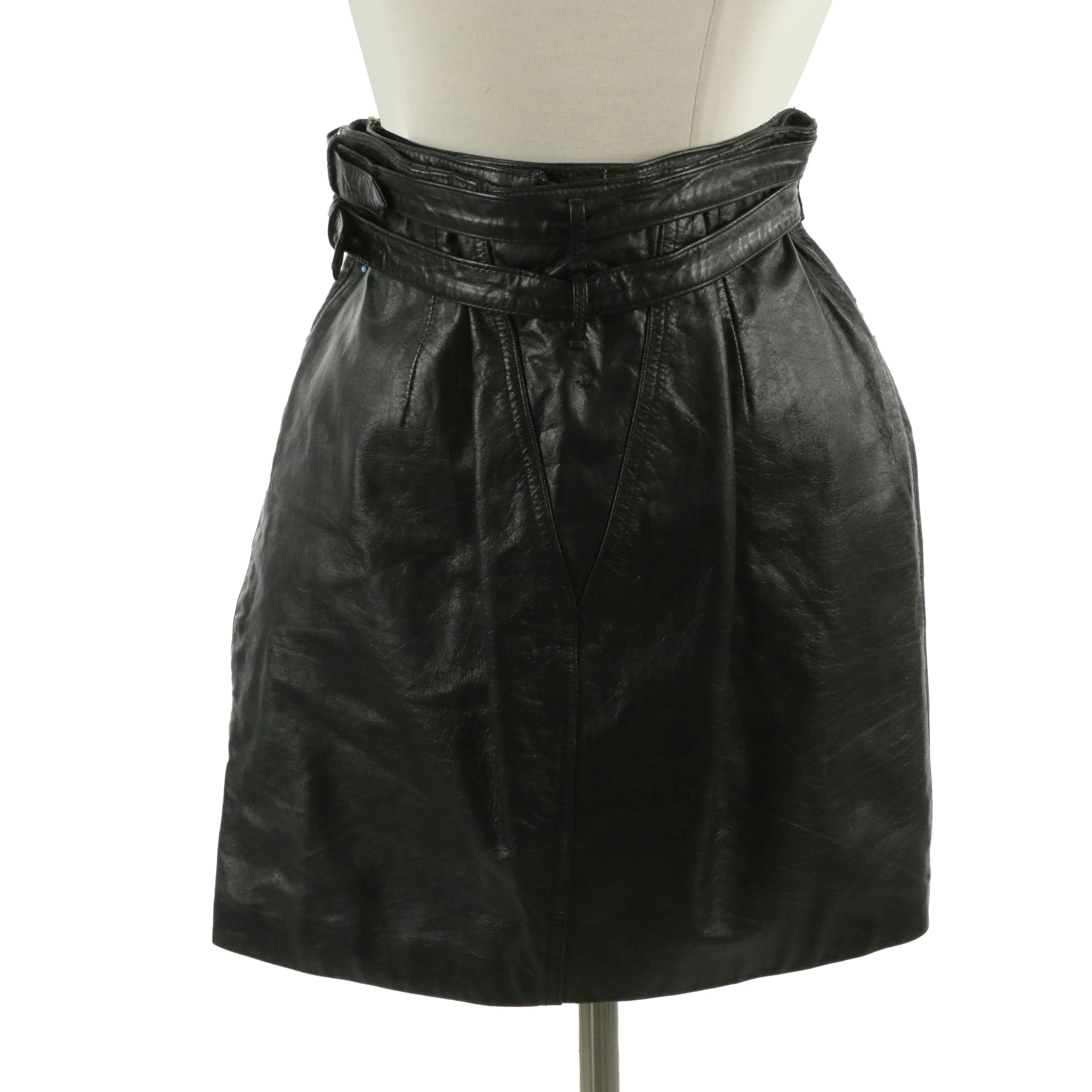 Specialé Mode Black Leather Belted Mini Skirt