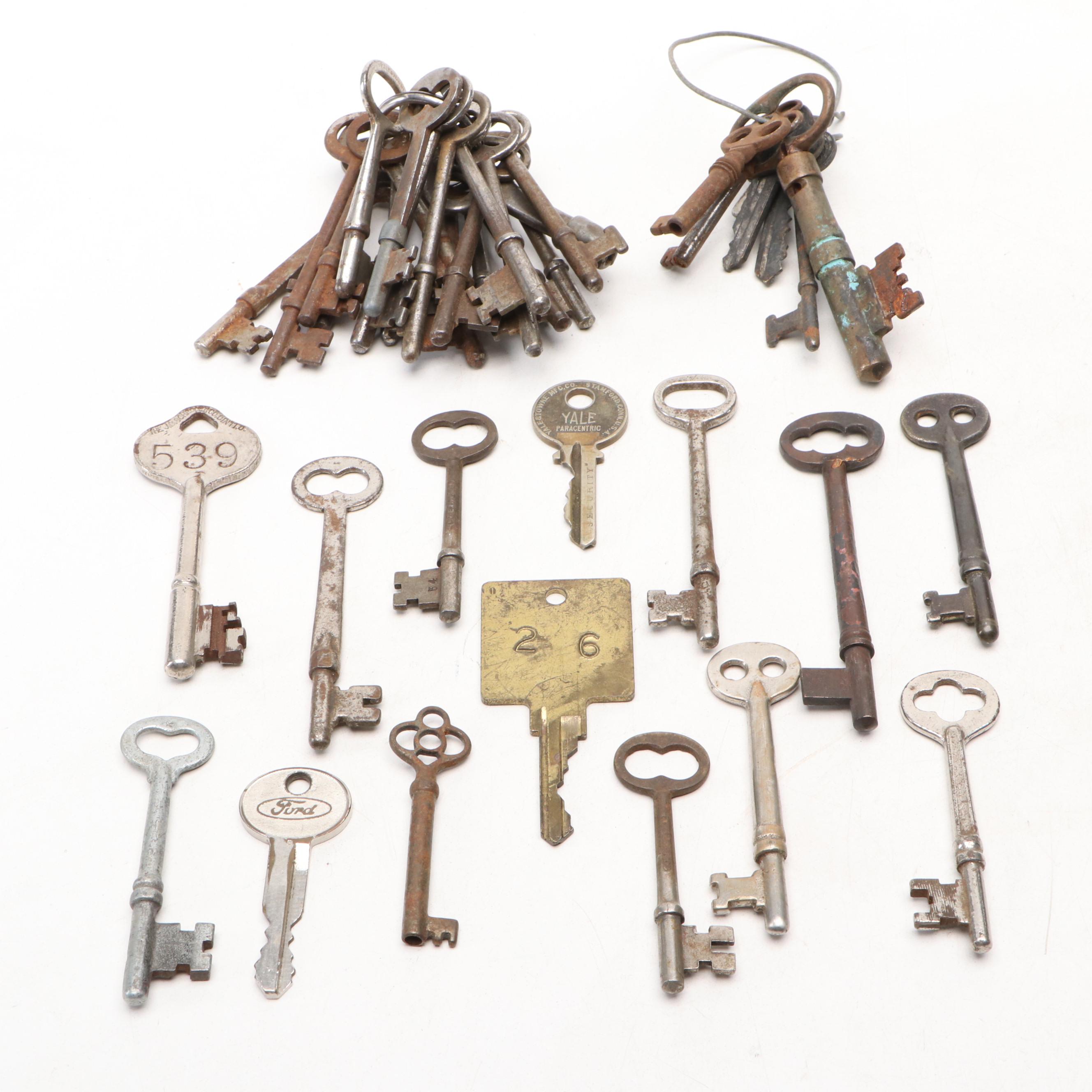 J.B. Schroder Co. Cincinnati Manufactured Key with Steel Skeleton Keys and More