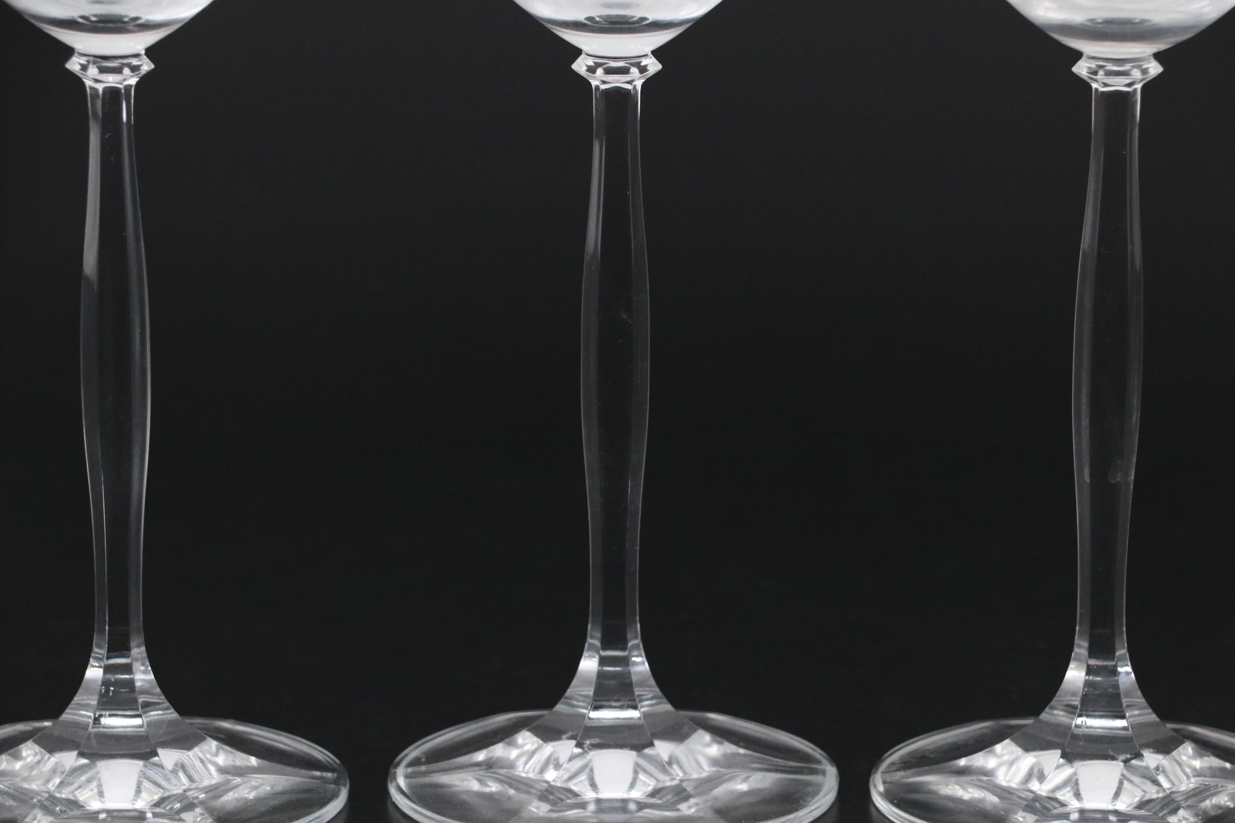 Glass Tulip Wine Glasses with Gold Rims