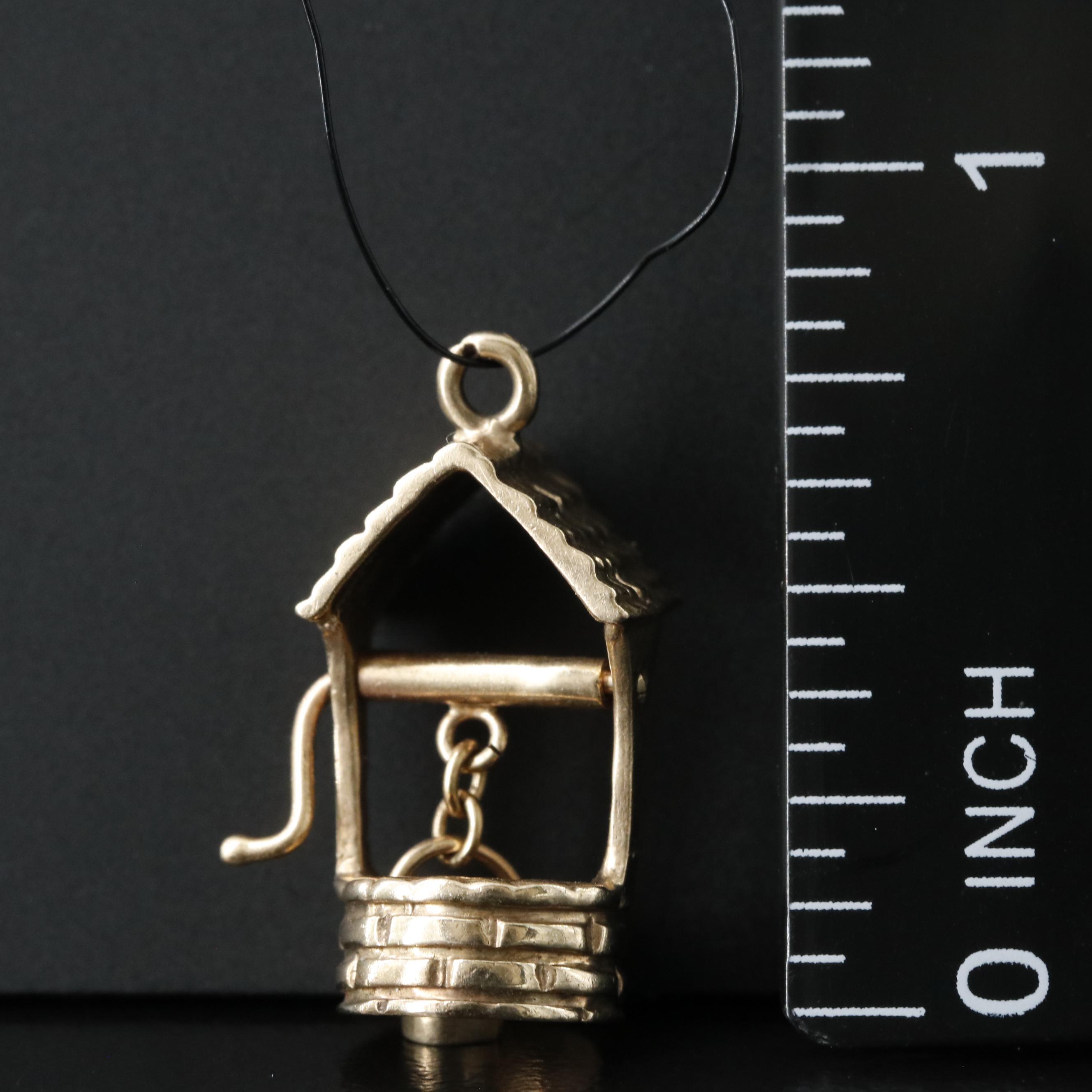 Vintage 10K Articulated Well Charm