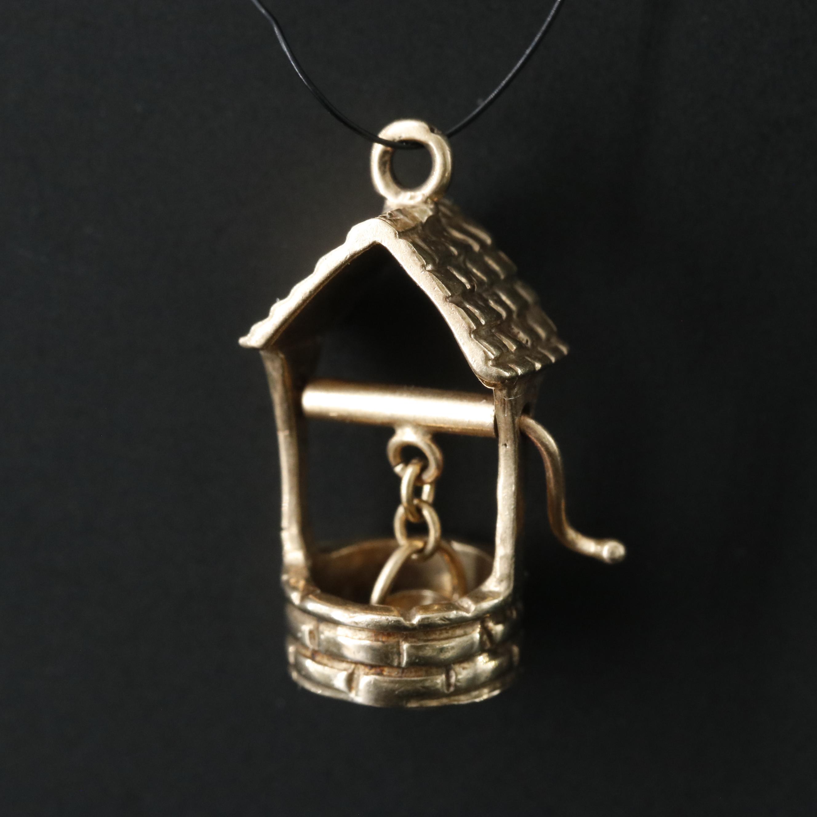 Vintage 10K Articulated Well Charm