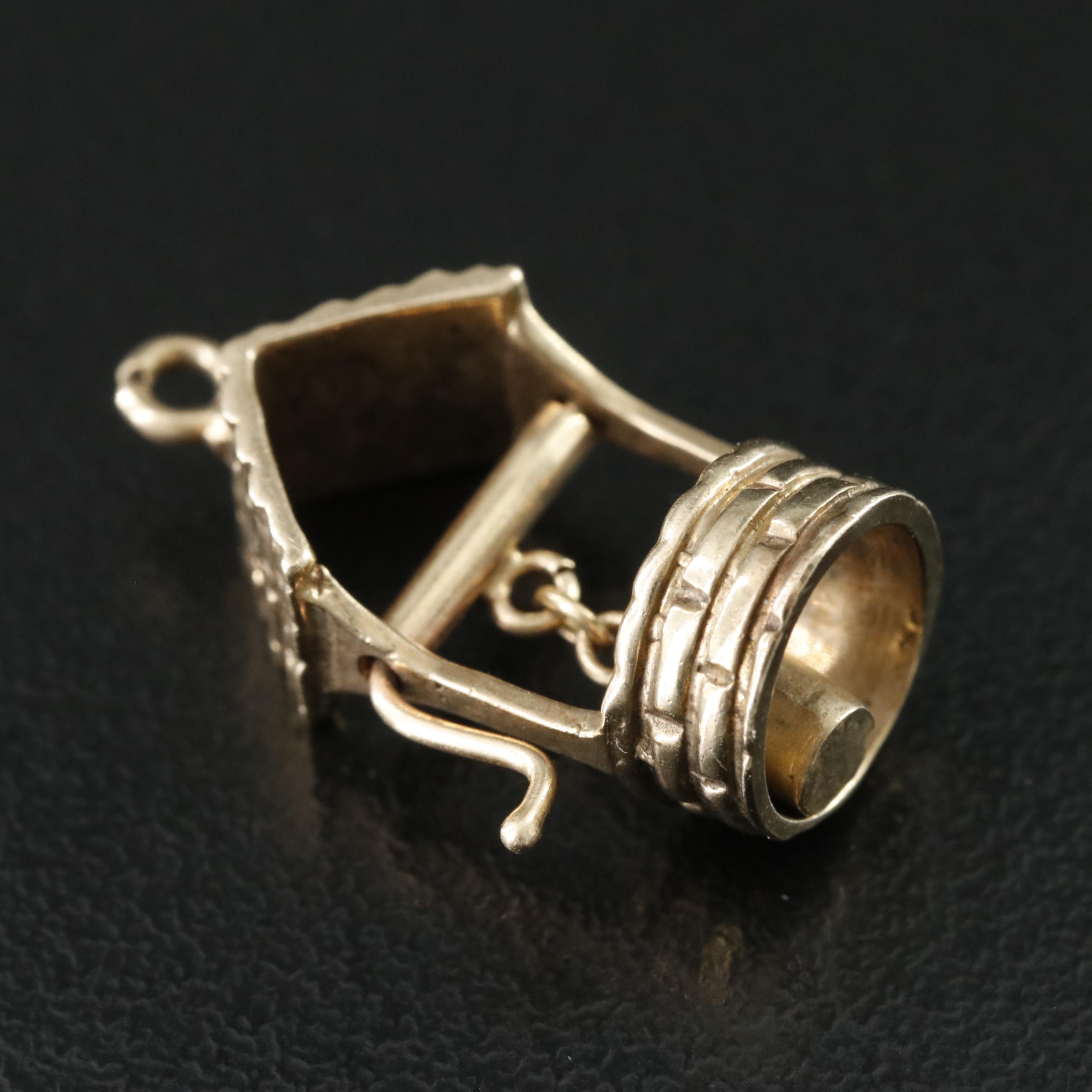 Vintage 10K Articulated Well Charm