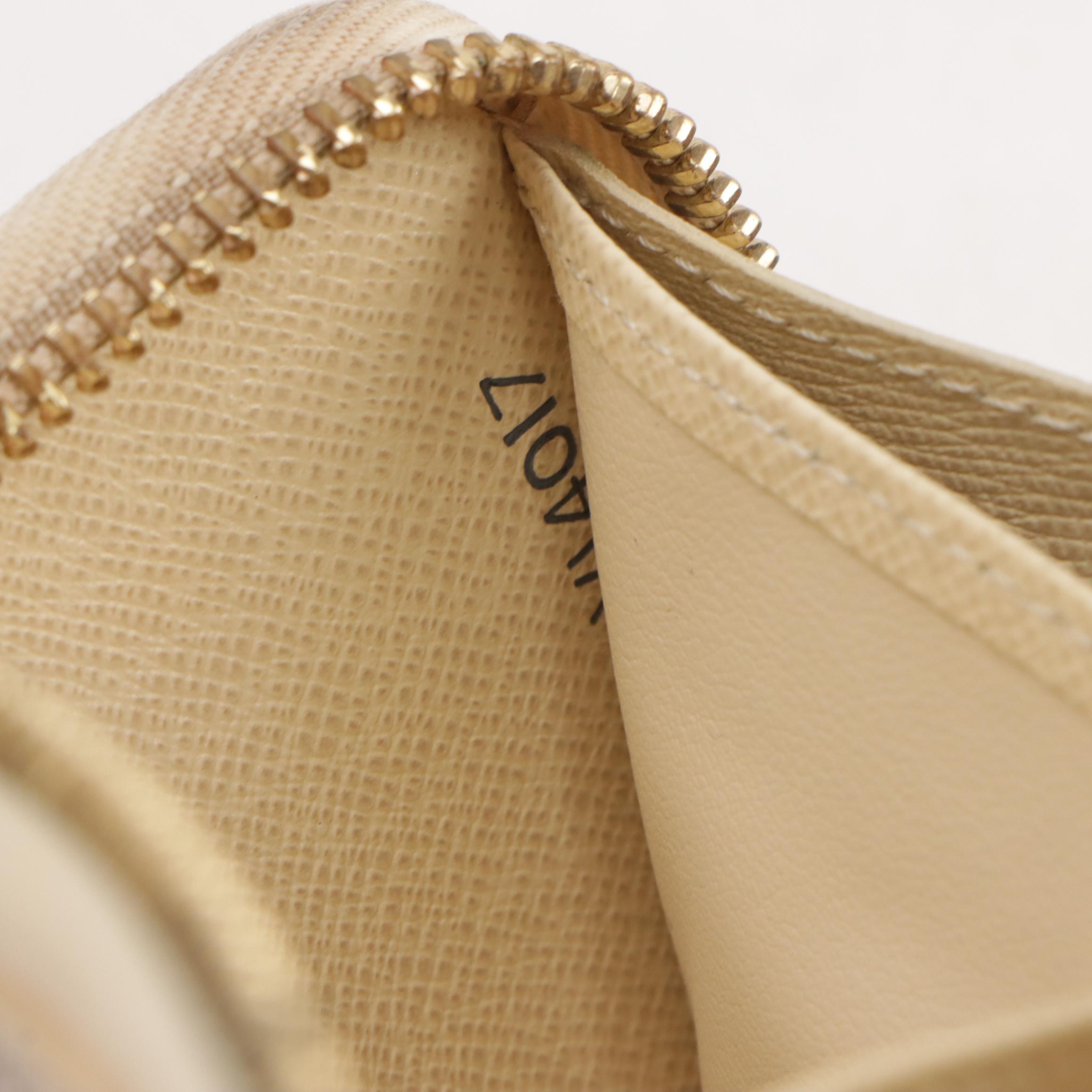 Louis Vuitton Zippy Wallet in Damier Azur Canvas