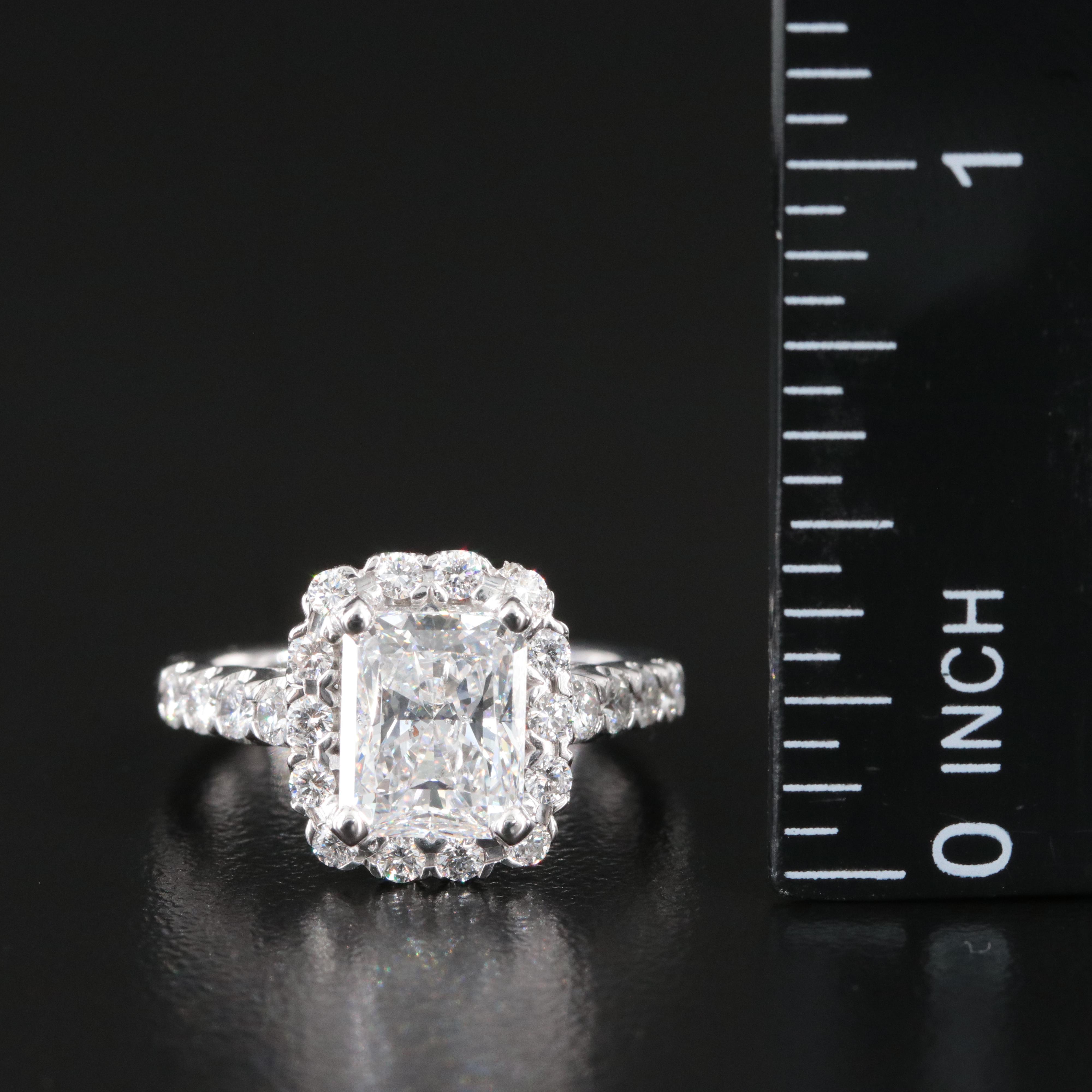 18K 2.75 CTW Diamond Ring with GIA Online Report