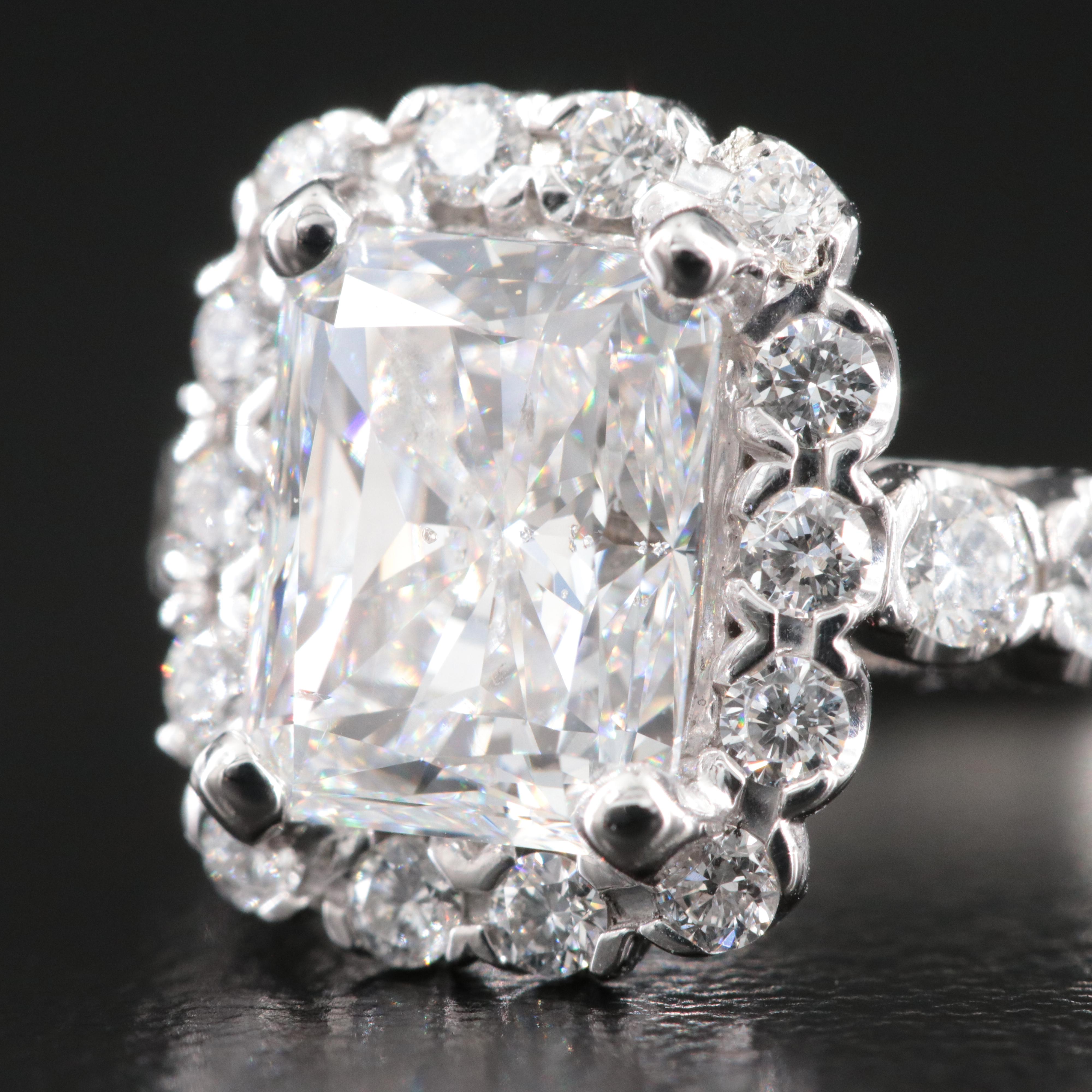 18K 2.75 CTW Diamond Ring with GIA Online Report