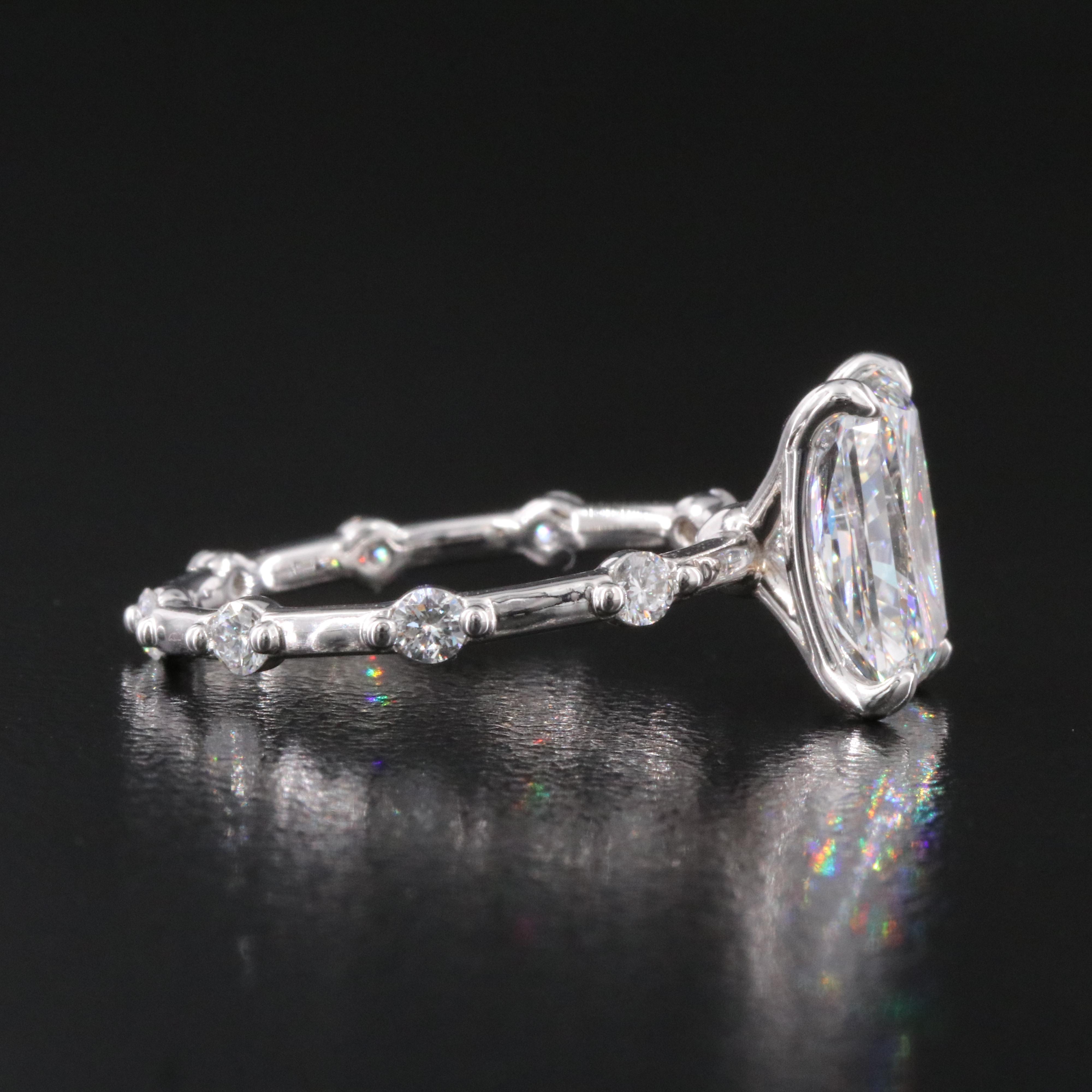 18K 2.86 CTW Lab Grown Diamond Ring with IGI Online Report