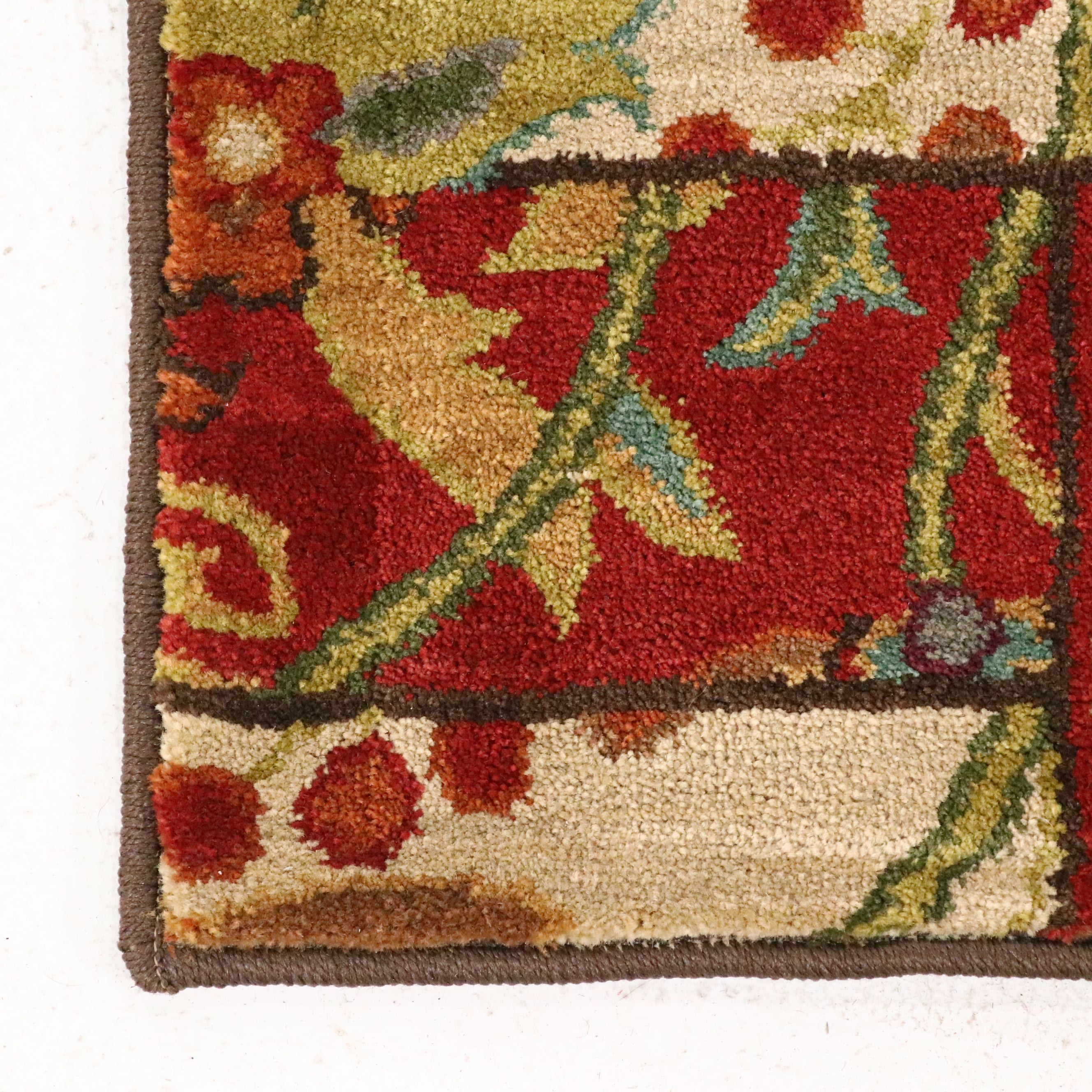 4'9 x 8'2 Machine Made Contemporary Area Rug