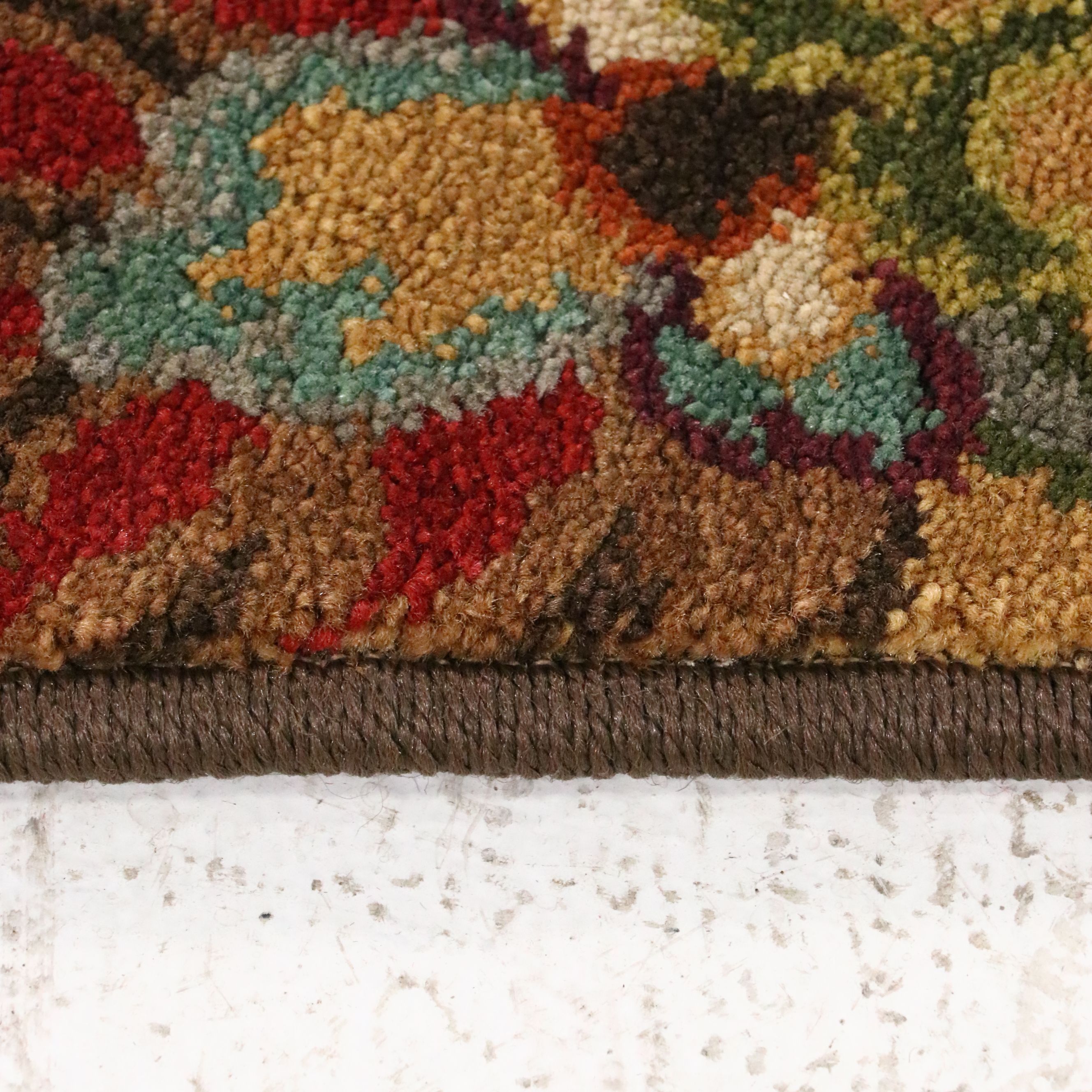 4'9 x 8'2 Machine Made Contemporary Area Rug