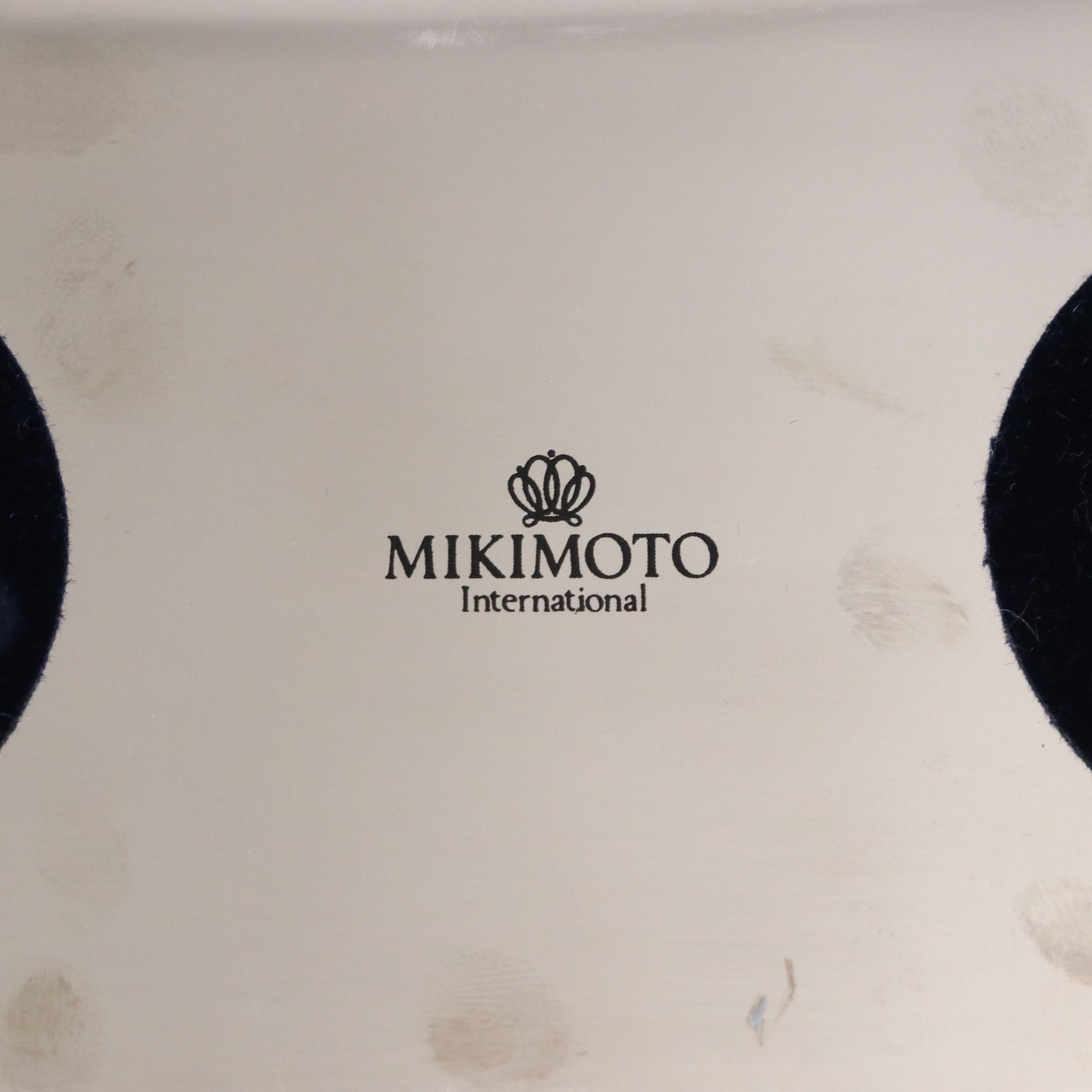 Mikimoto International Gilt Cat and Cultured Pearl Dish