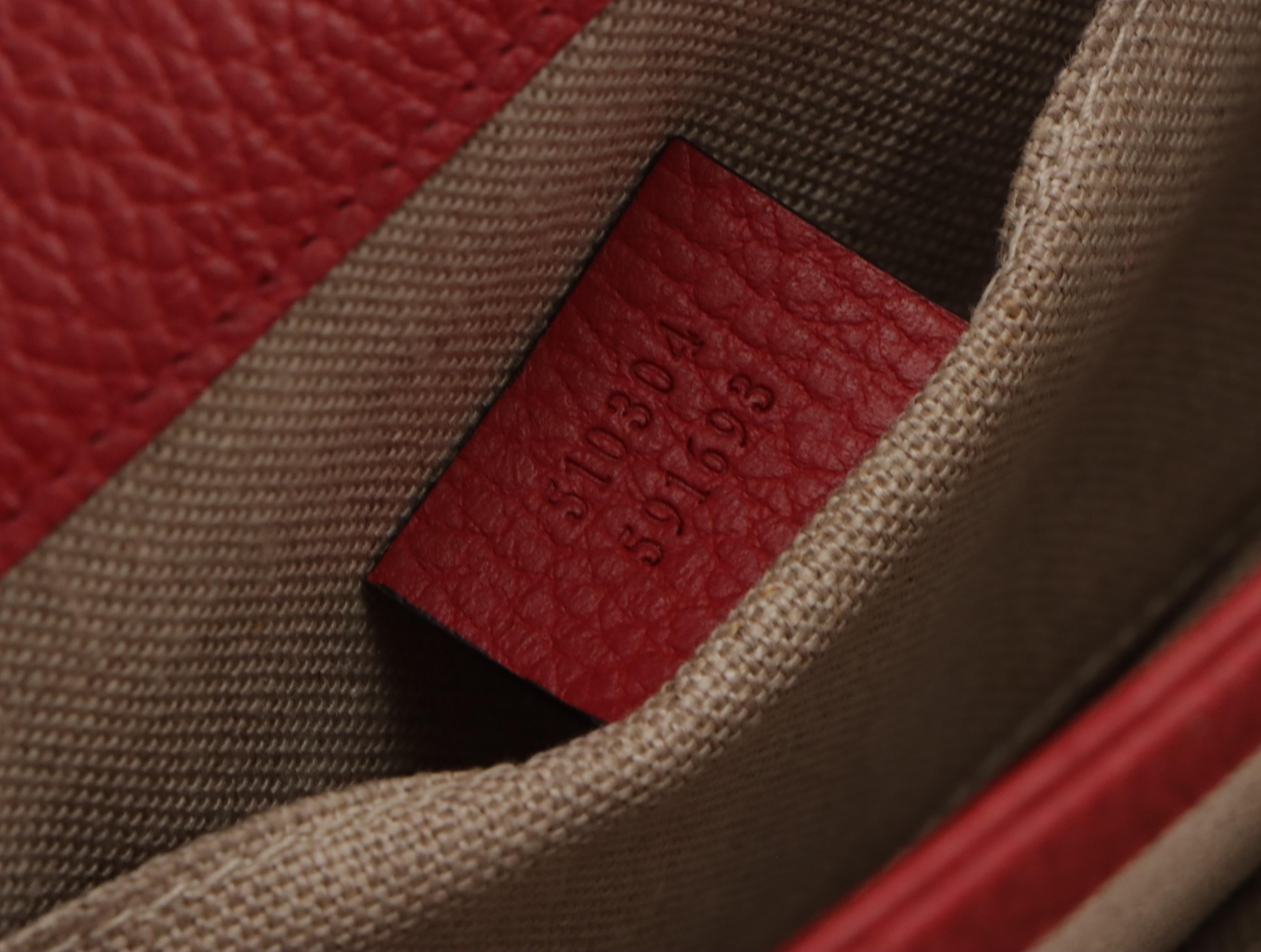 Gucci GG Marmont Chain Link Crossbody Bag in Red Calfskin Leather