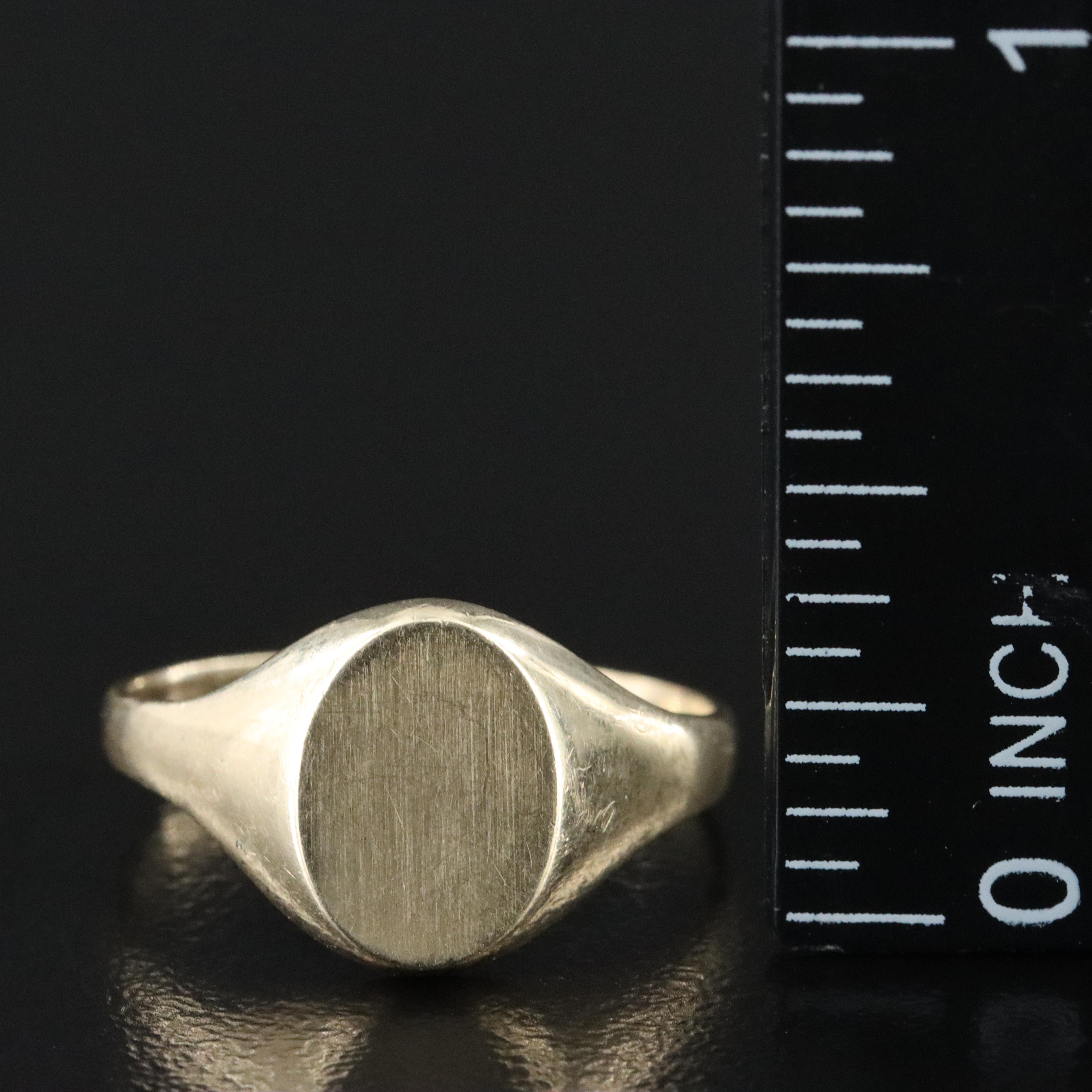 10K Signet Ring