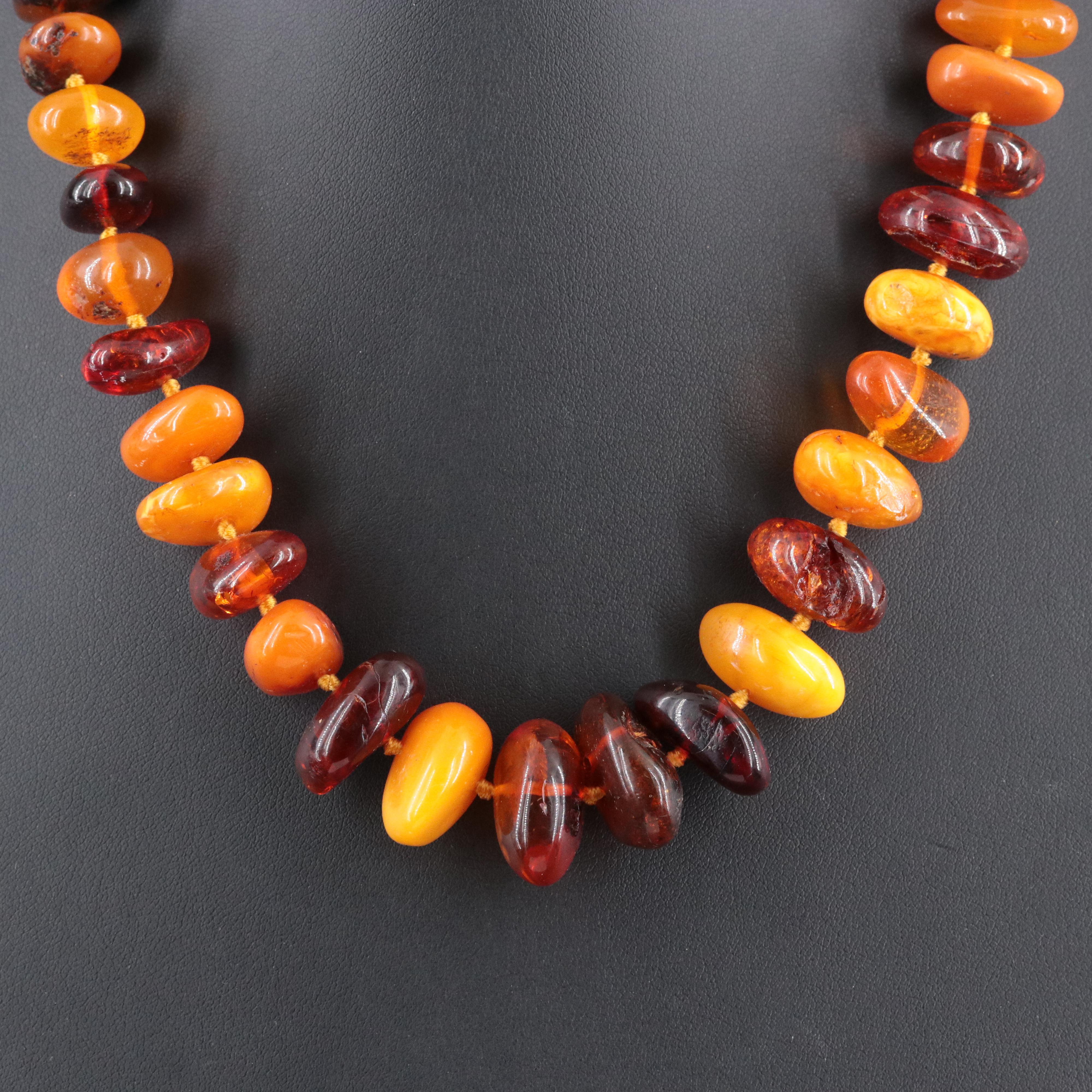 Graduated Amber Bead Necklace