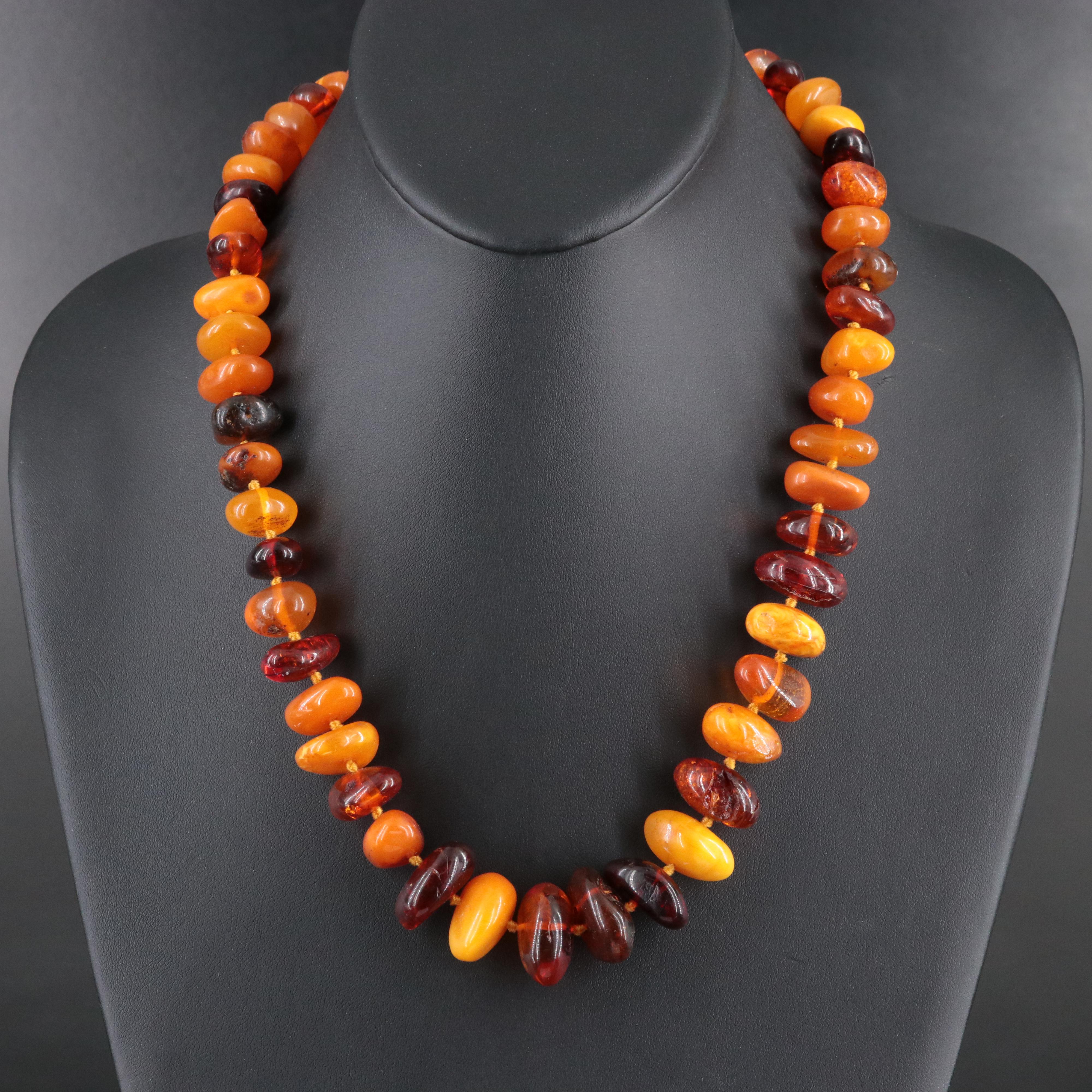 Graduated Amber Bead Necklace