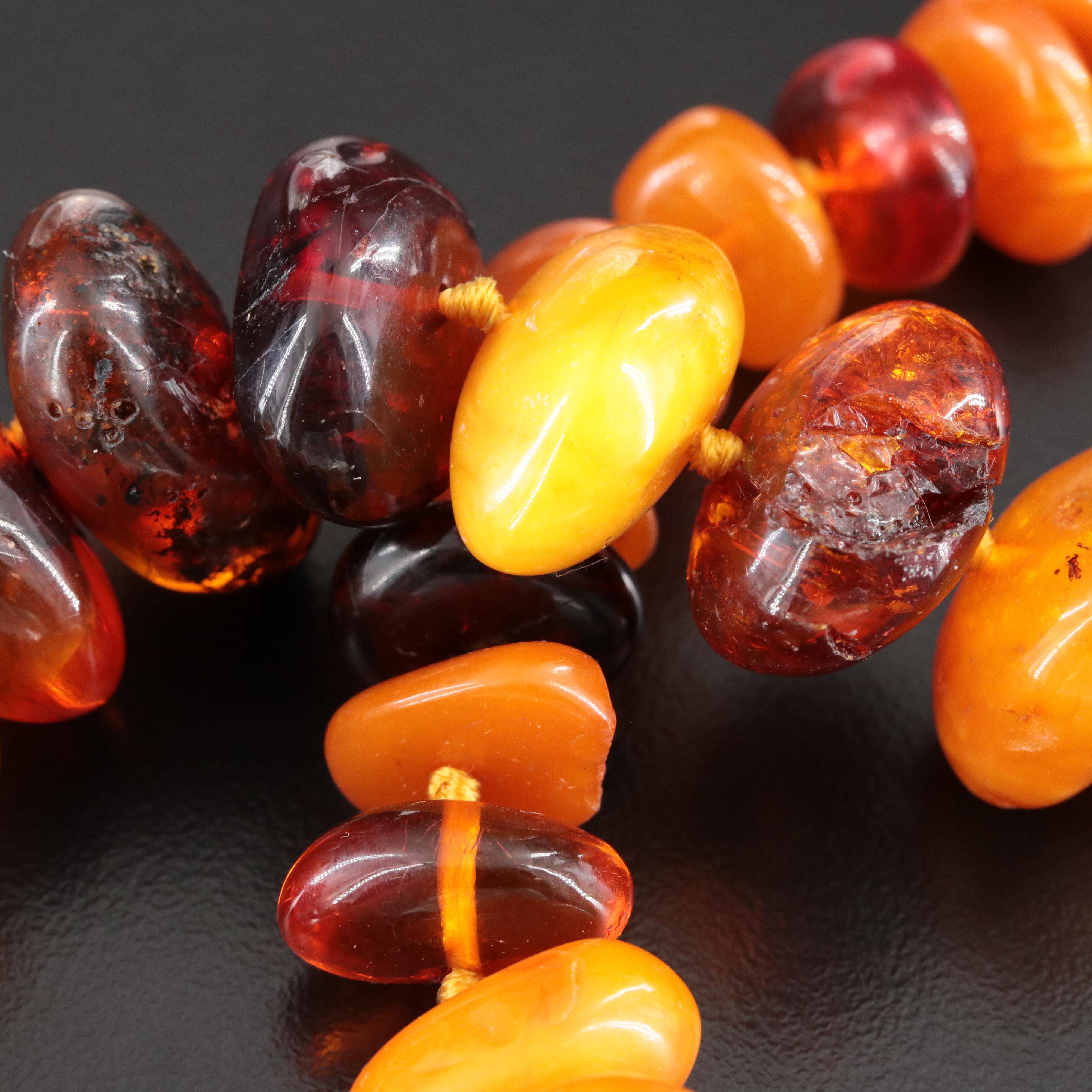 Graduated Amber Bead Necklace