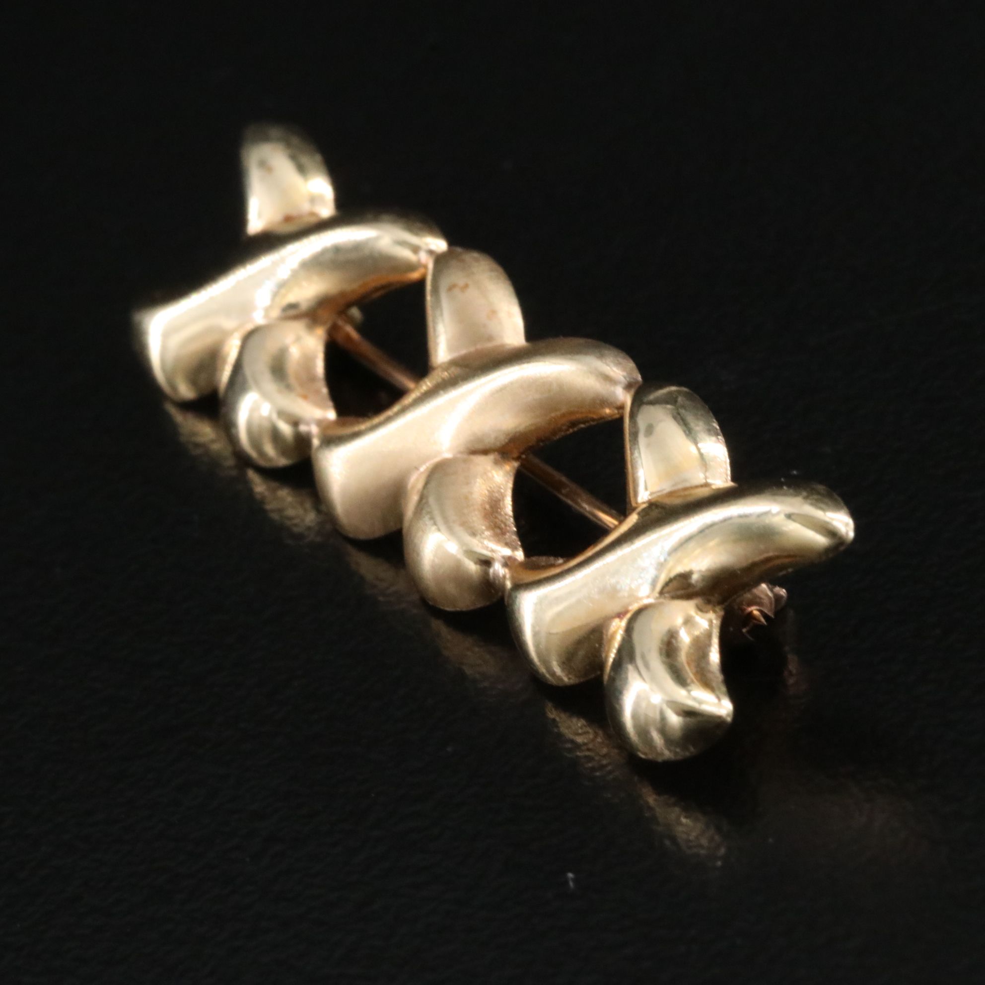 14K Triple X Bar Brooch