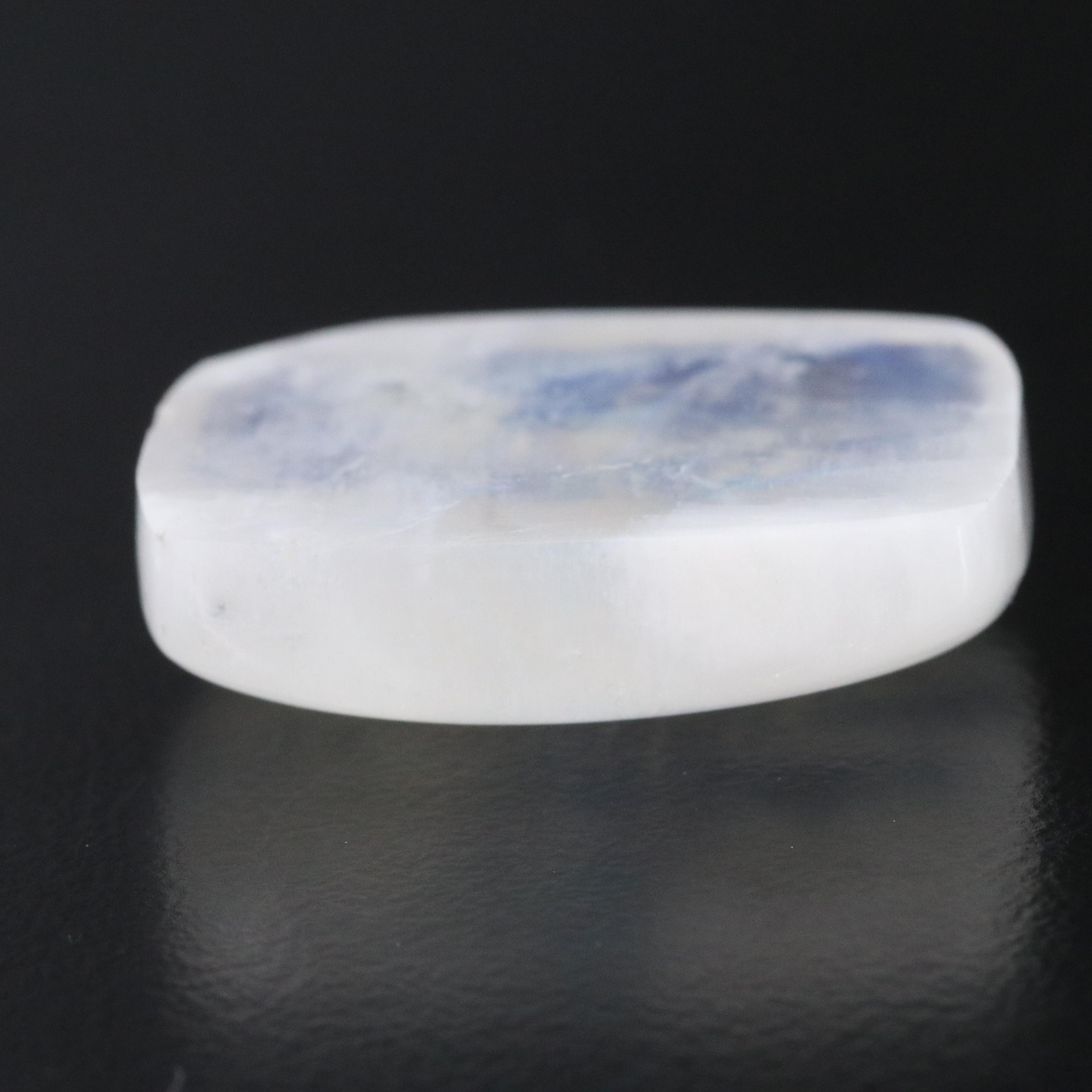 Loose 32.04 CT Rainbow Moonstone
