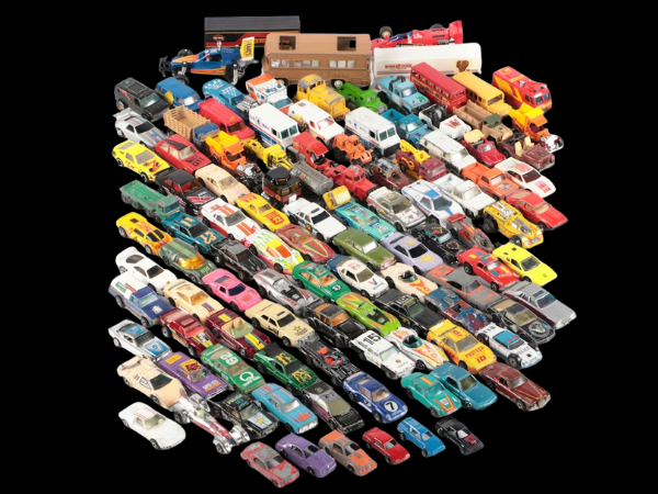 Sports Memorabilia, Toys, Ephemera & Collectibles