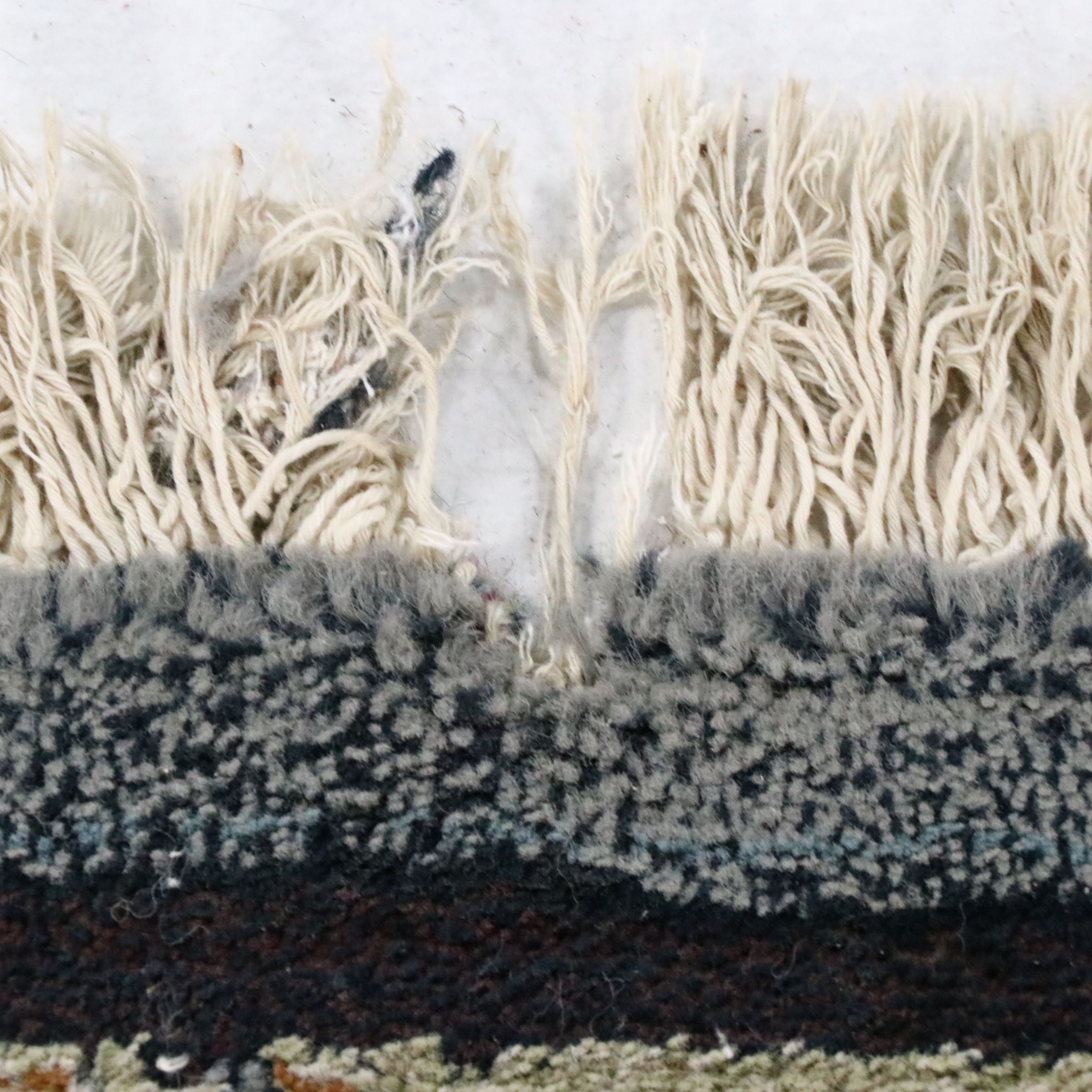 7'10 x 11'2 Machine Made Oriental Weavers Gabbeh Collection Area Rug