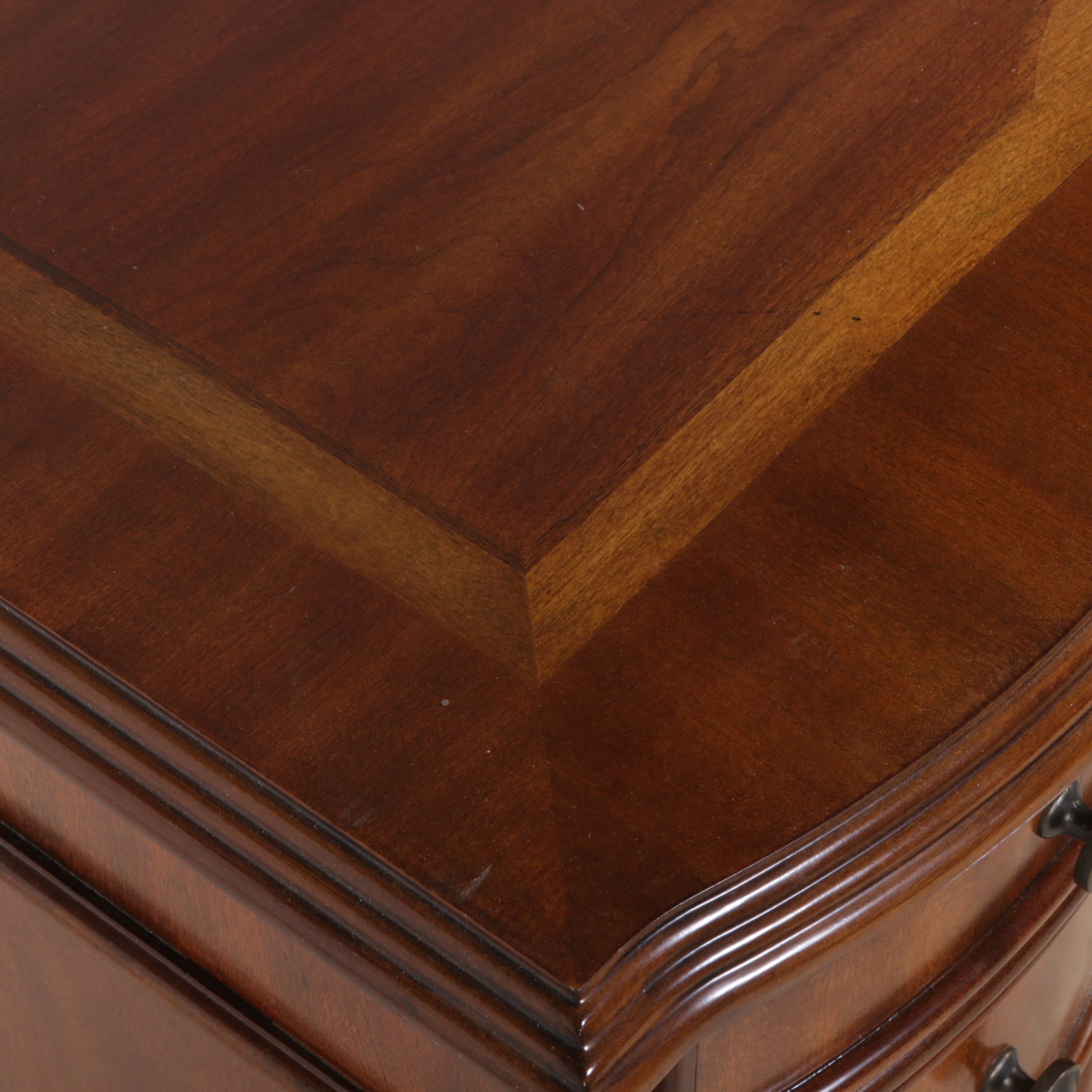 Home Meridian Traditional Style Cherry Kneehole Desk