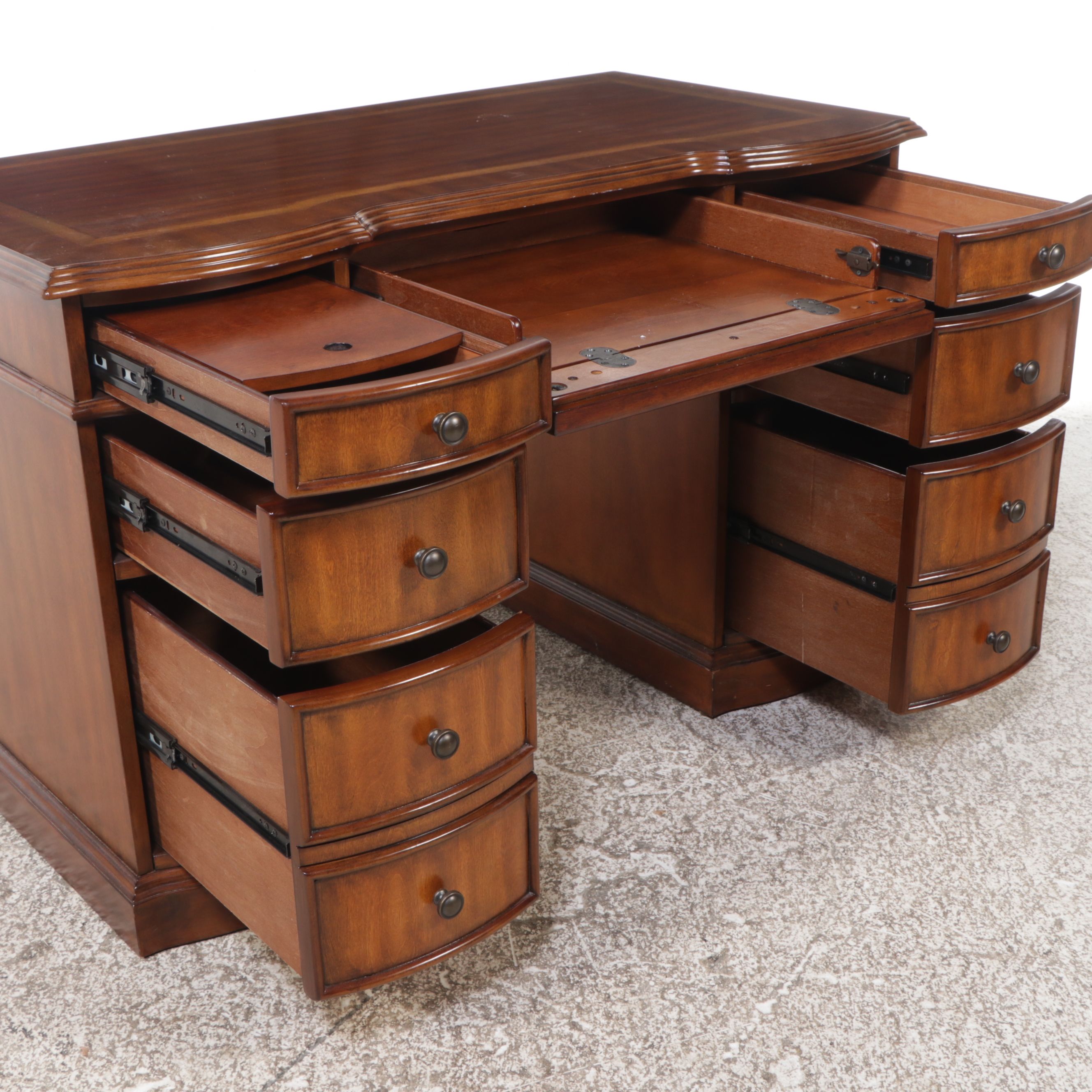 Home Meridian Traditional Style Cherry Kneehole Desk