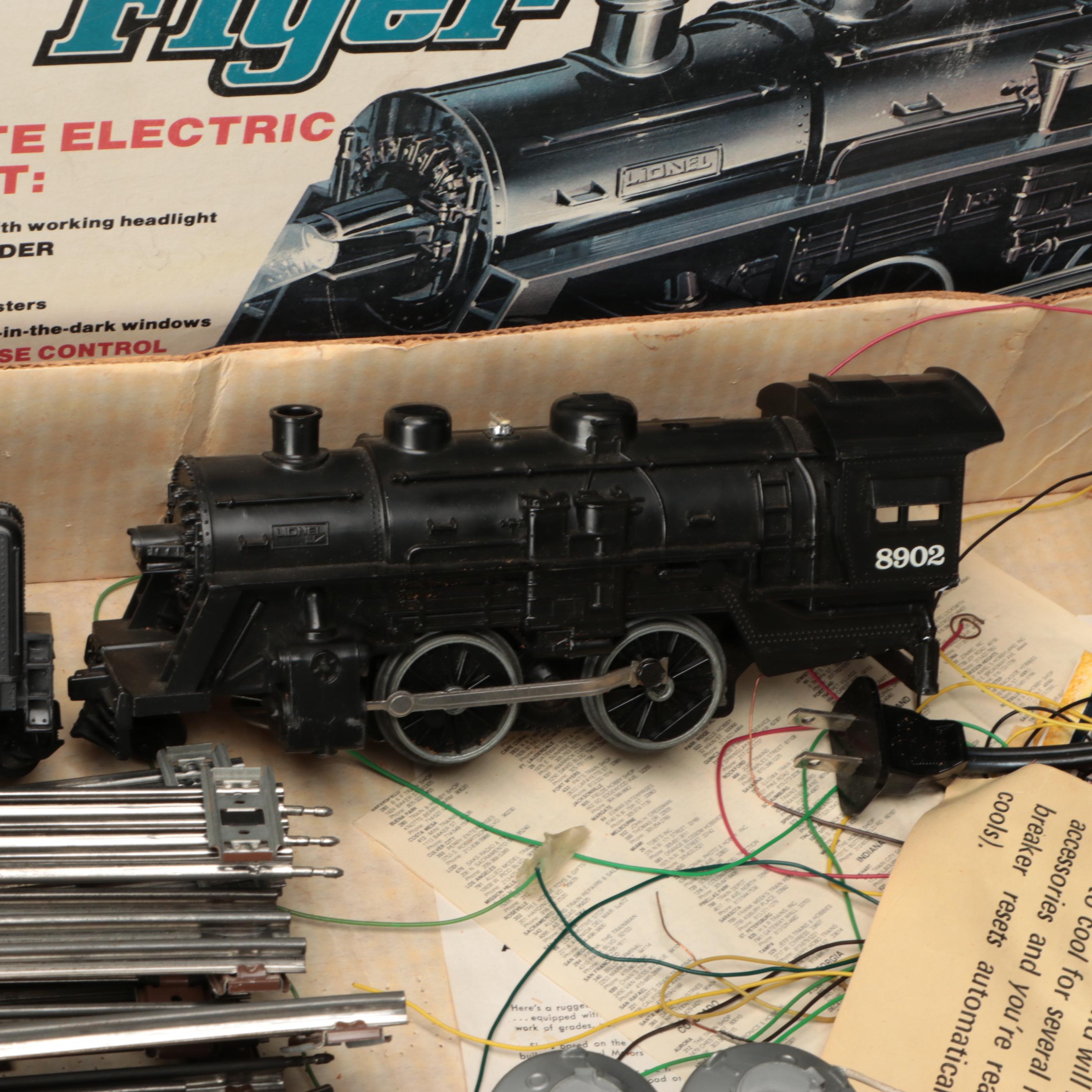 Lionel "The Midnight Flyer" Electric Train Set