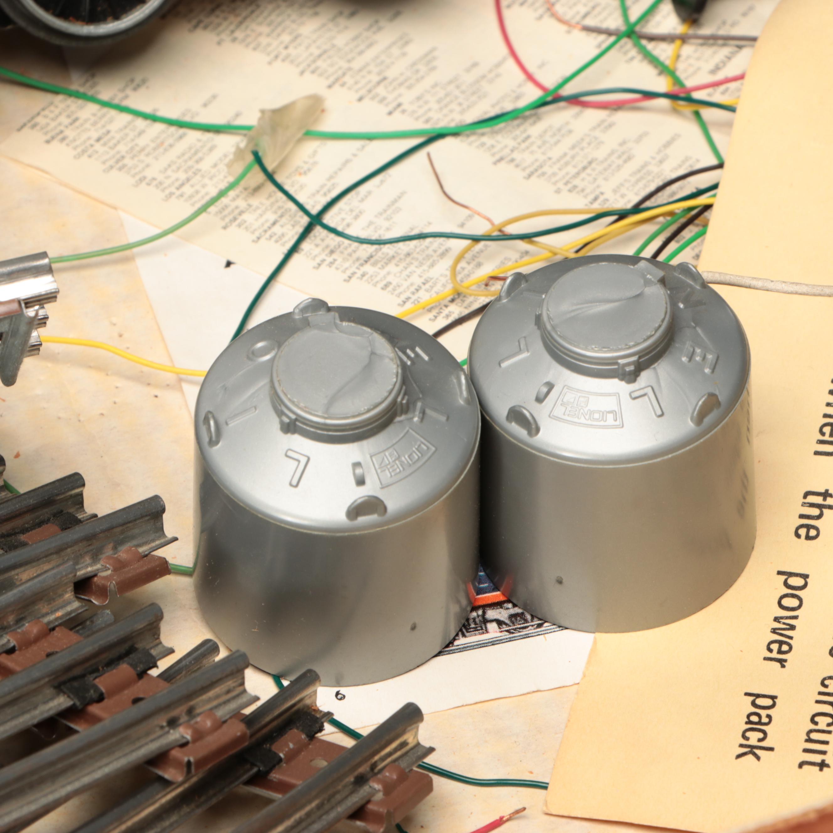 Lionel "The Midnight Flyer" Electric Train Set