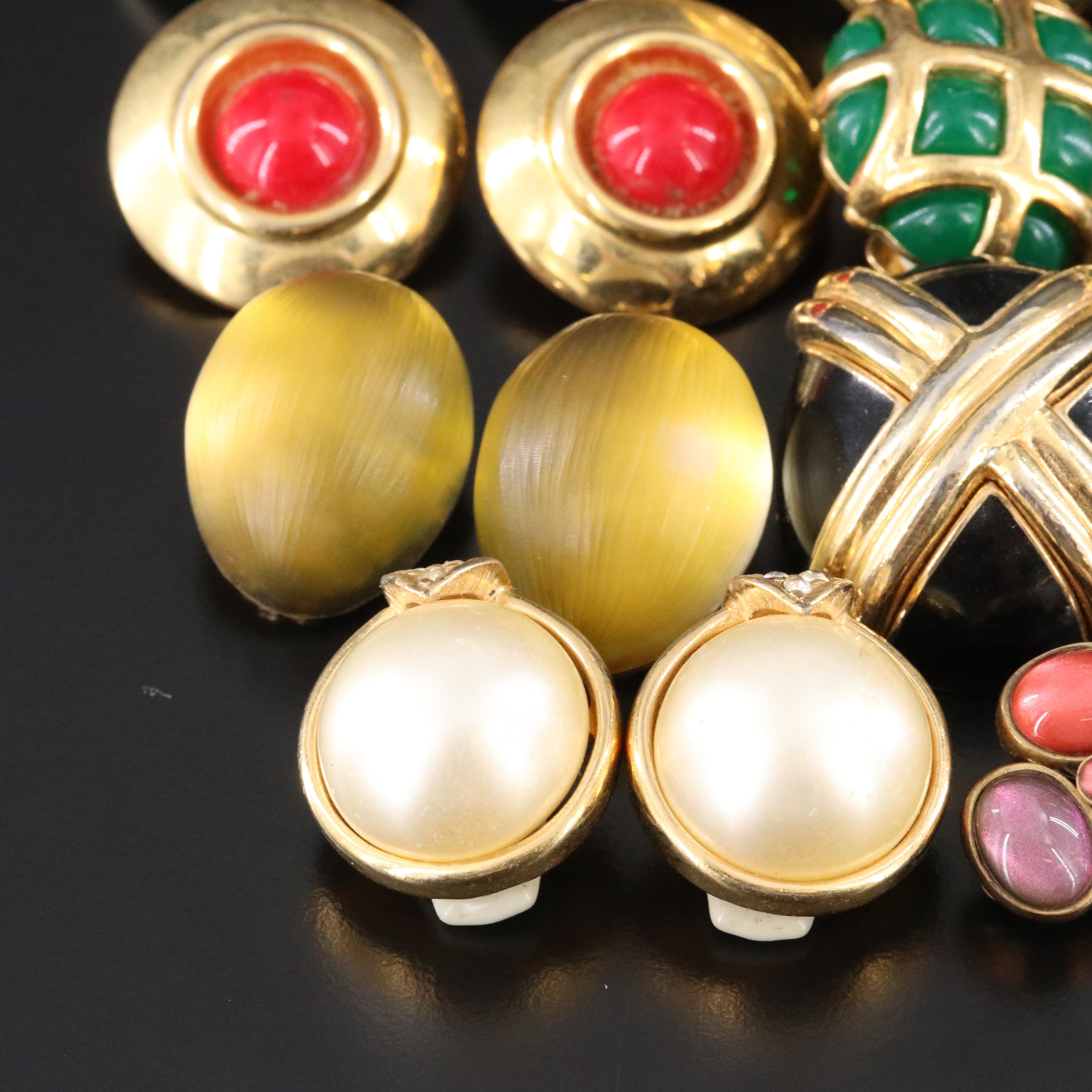 Steve Vaubel, Ciner and Alexis Bittar Featured in Costume Jewelry Collection