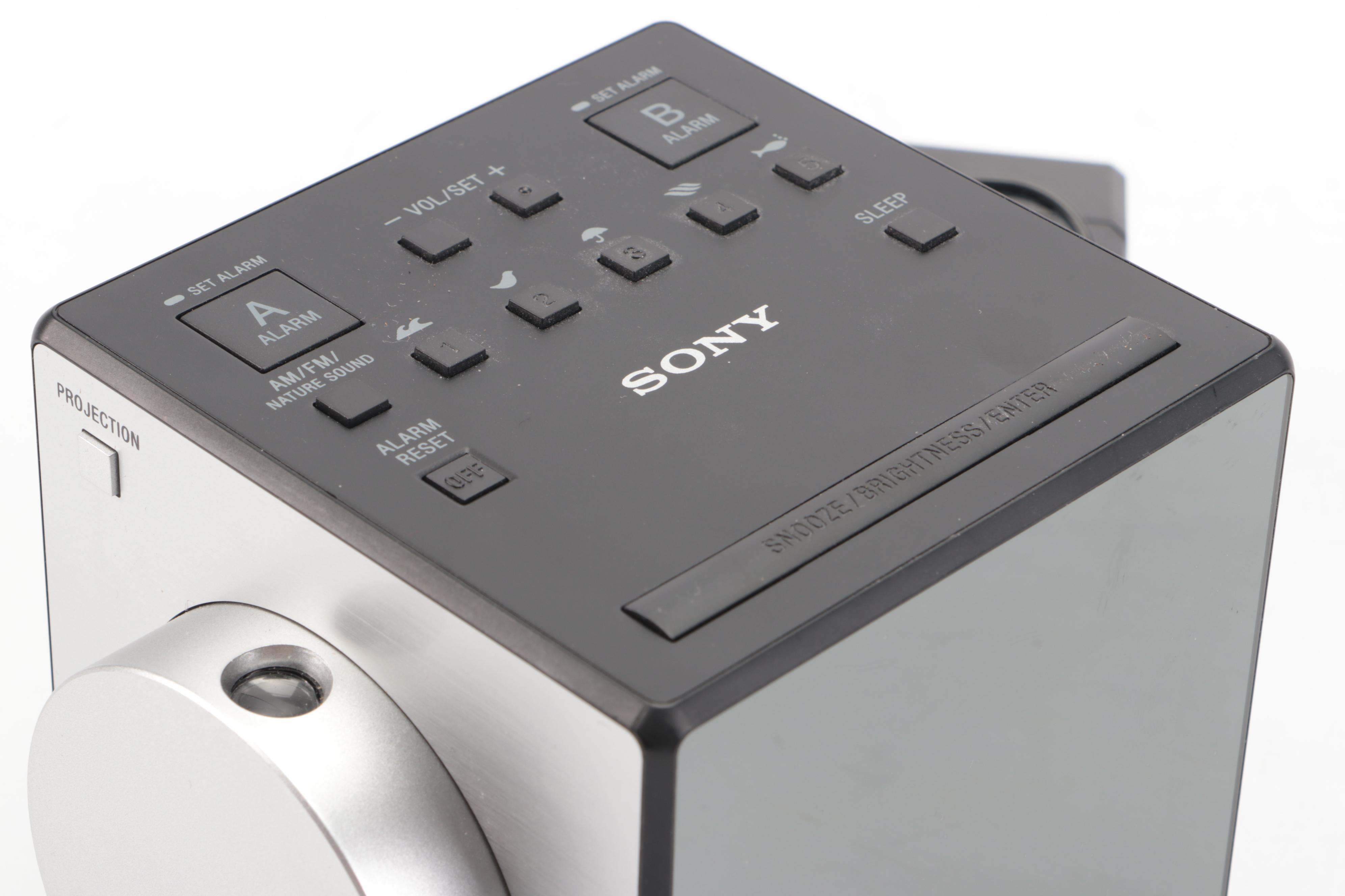 Sony Model ICF-C1PJ Radio Alarm Clock with Time Projector