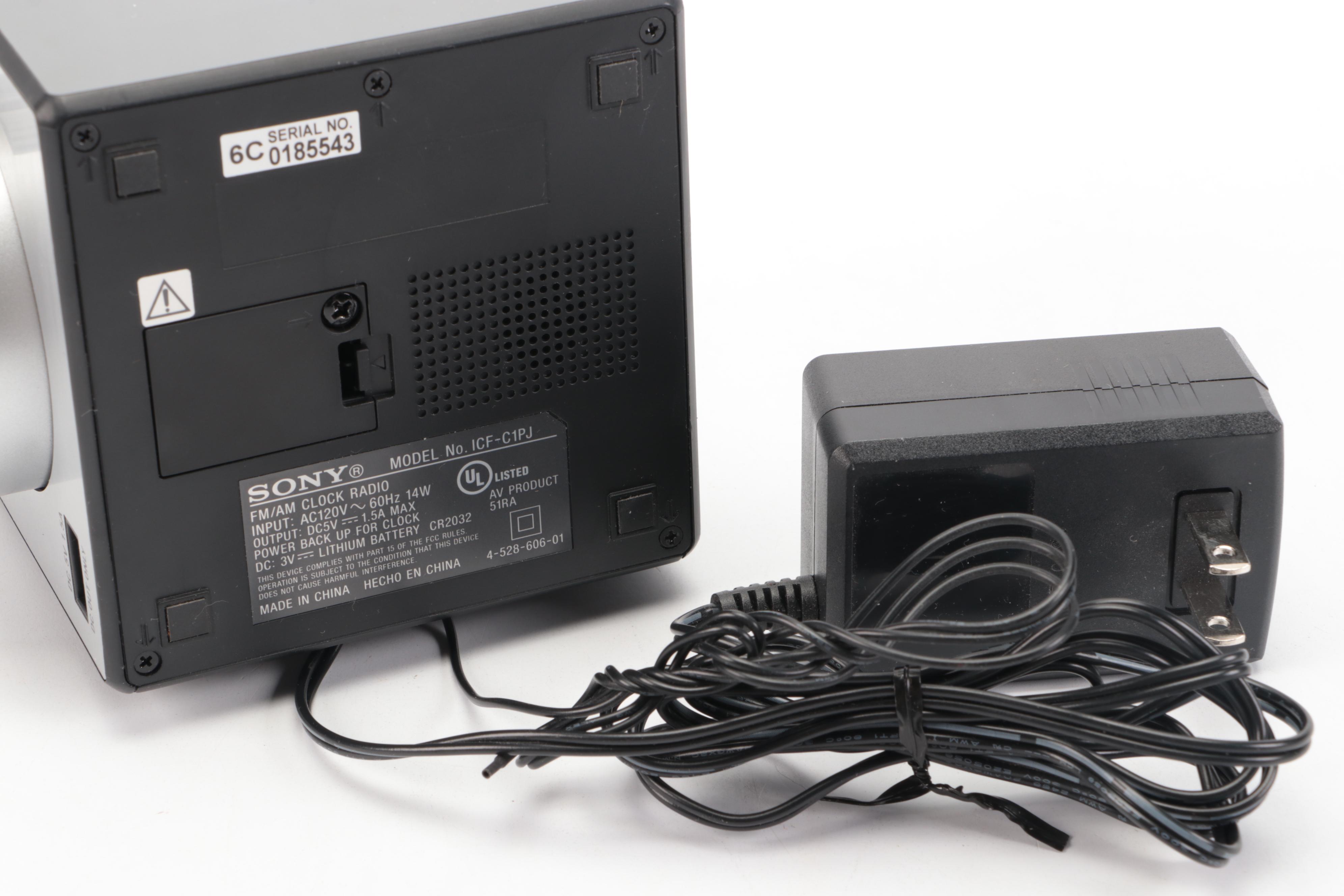 Sony Model ICF-C1PJ Radio Alarm Clock with Time Projector