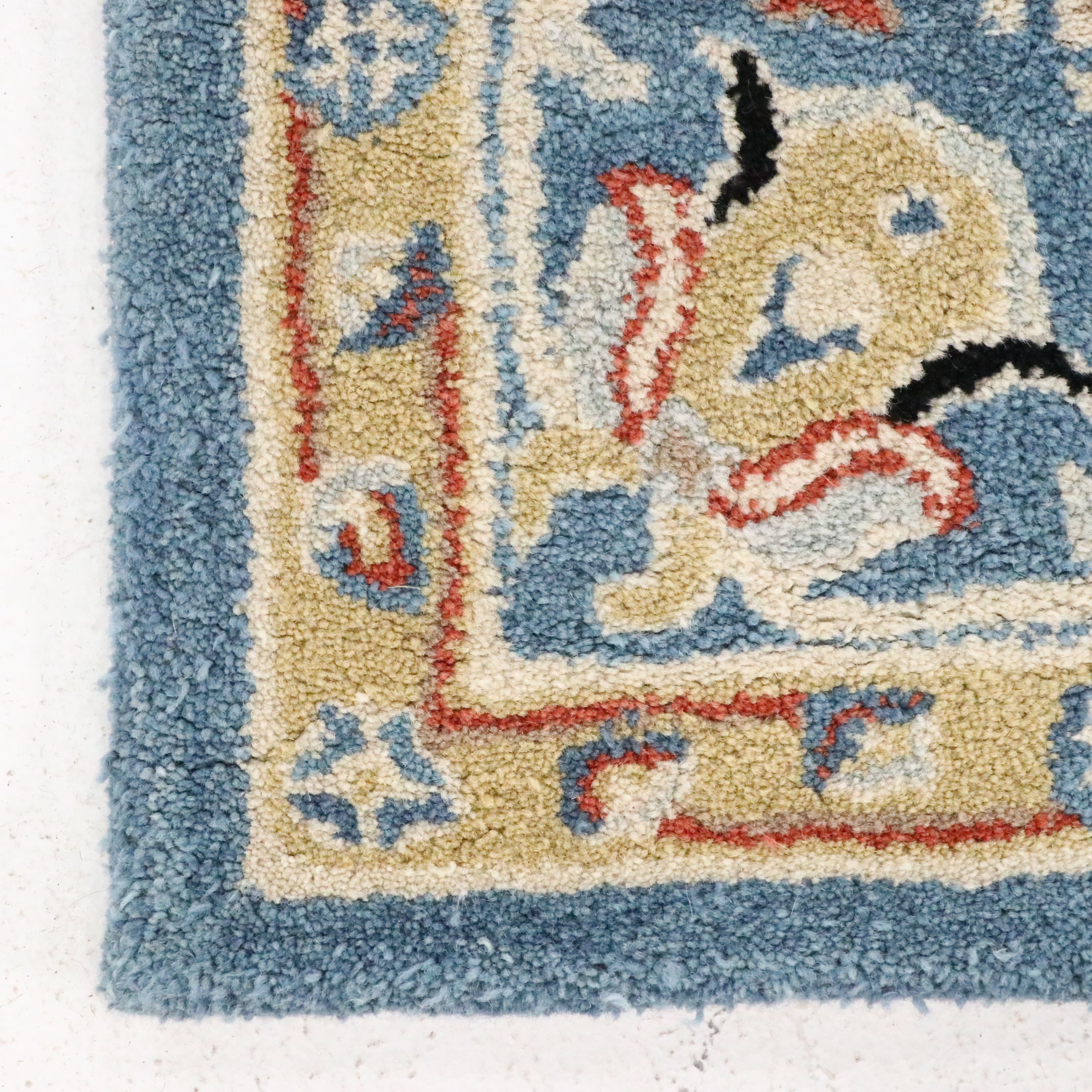 6' x 6' Hand-Tufted Safavieh "Antiquity" Area Rug