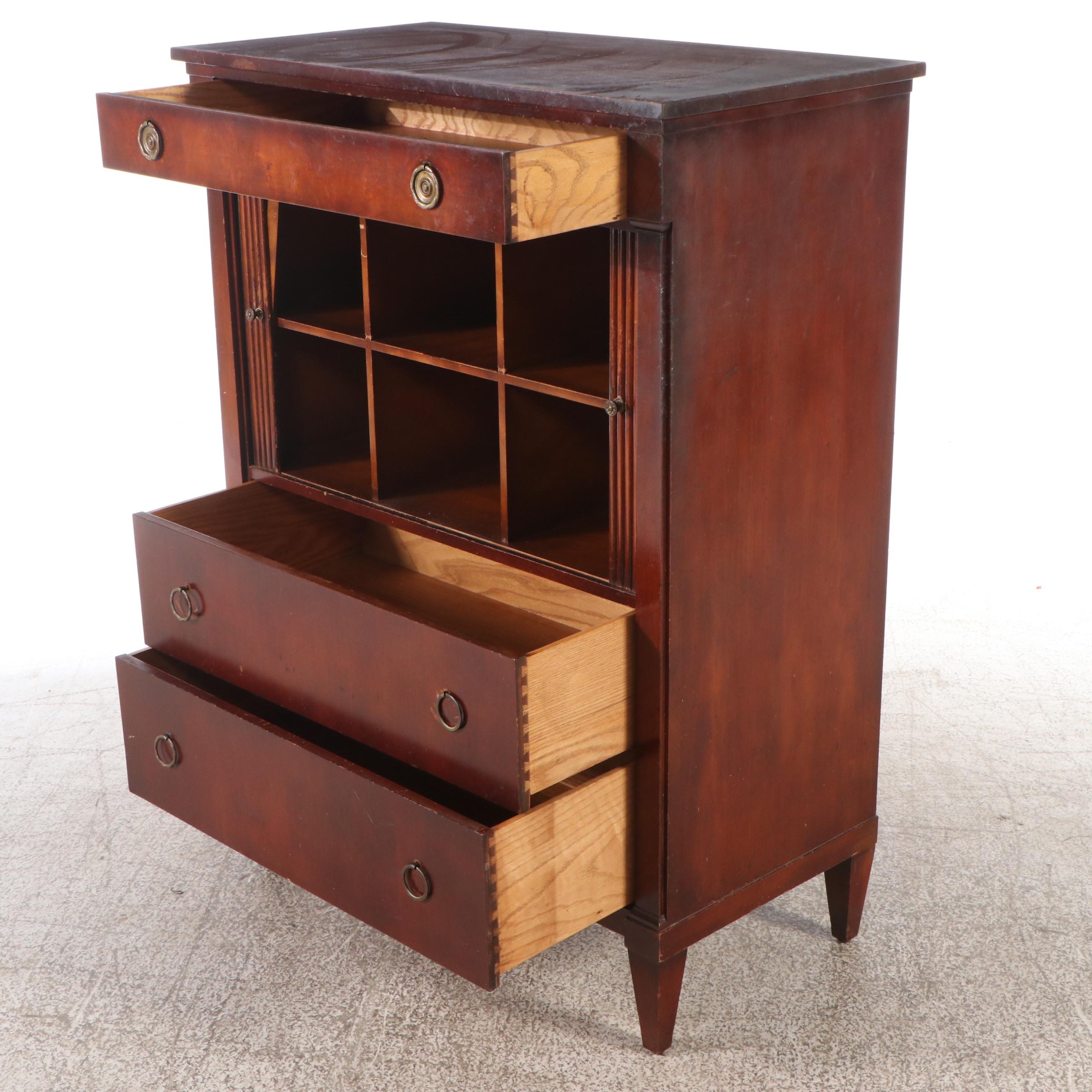 Sheraton Style Mahogany Gentleman's Chest, Mid to Late 20th Century