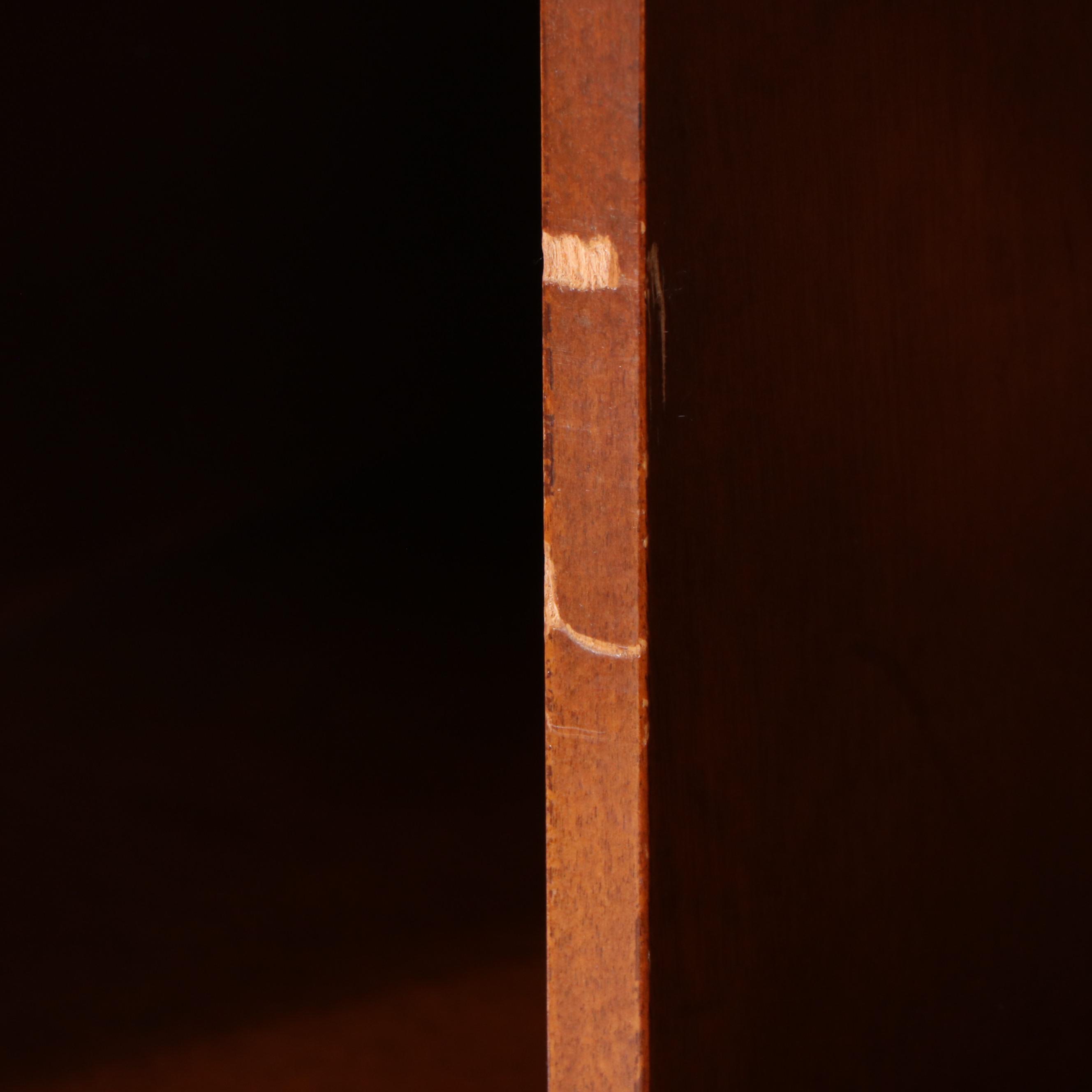 Sheraton Style Mahogany Gentleman's Chest, Mid to Late 20th Century