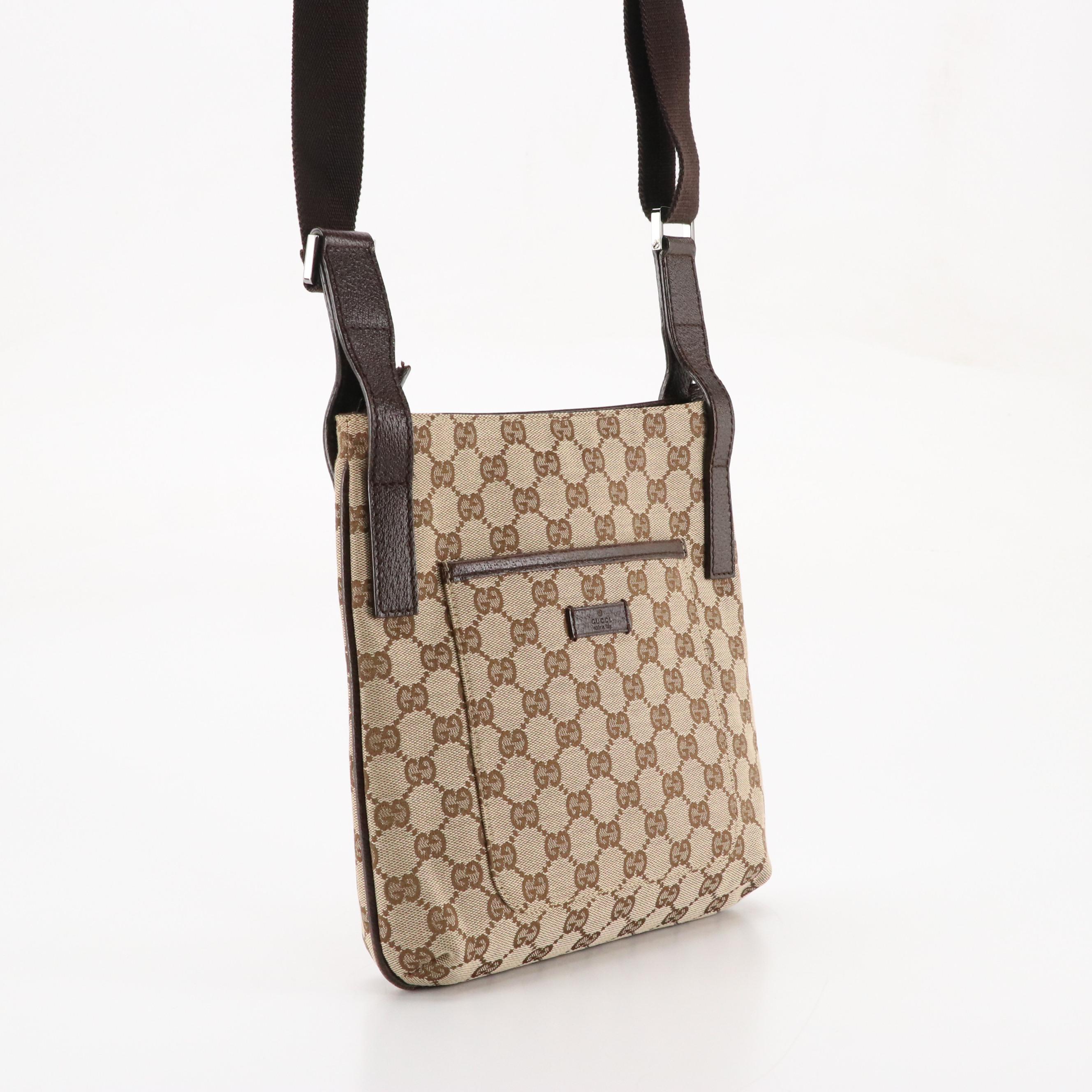 Gucci Flat Messenger Bag in GG Canvas and Brown Cinghiale Leather Trim