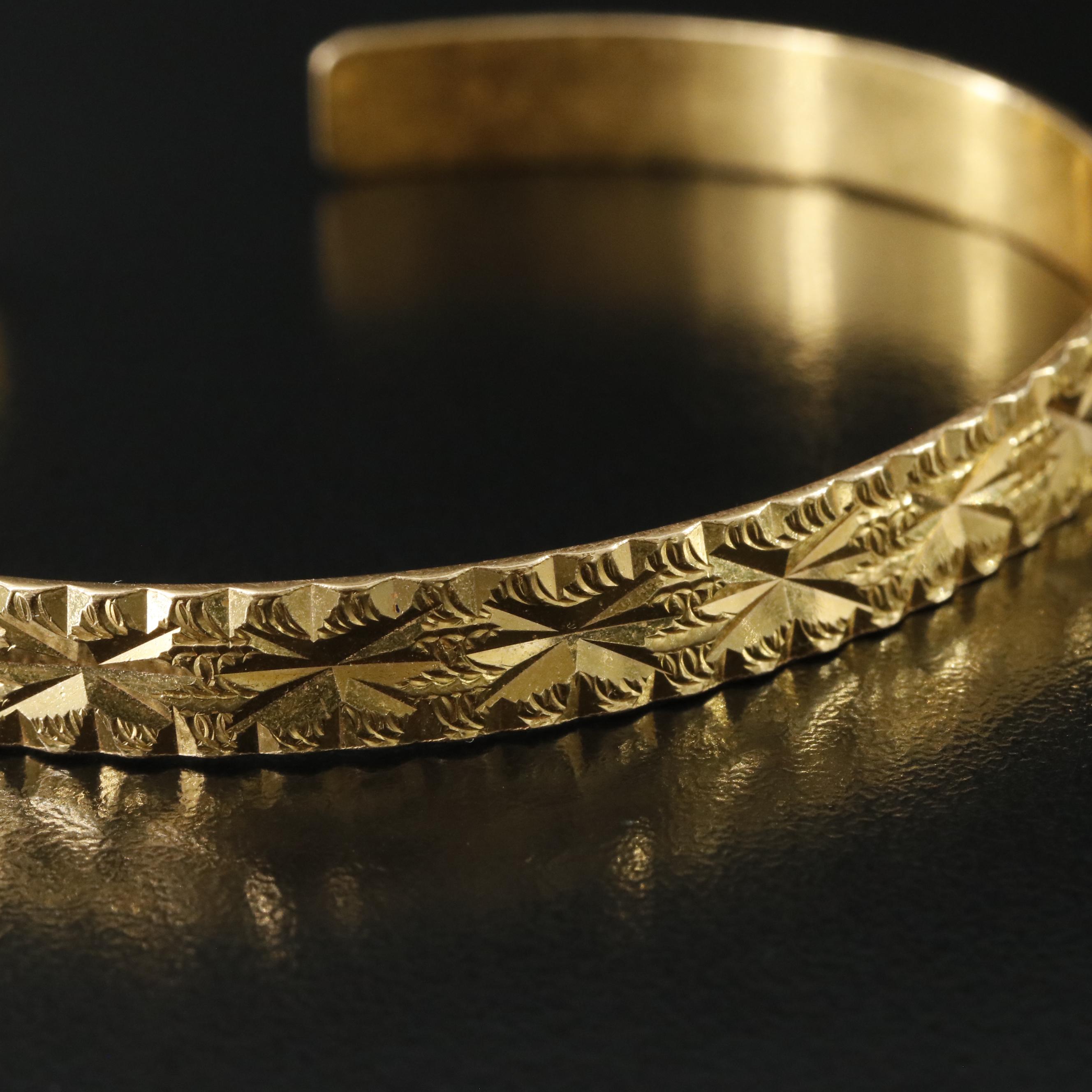 21K Diamond-Cut Style Cuff Bracelet
