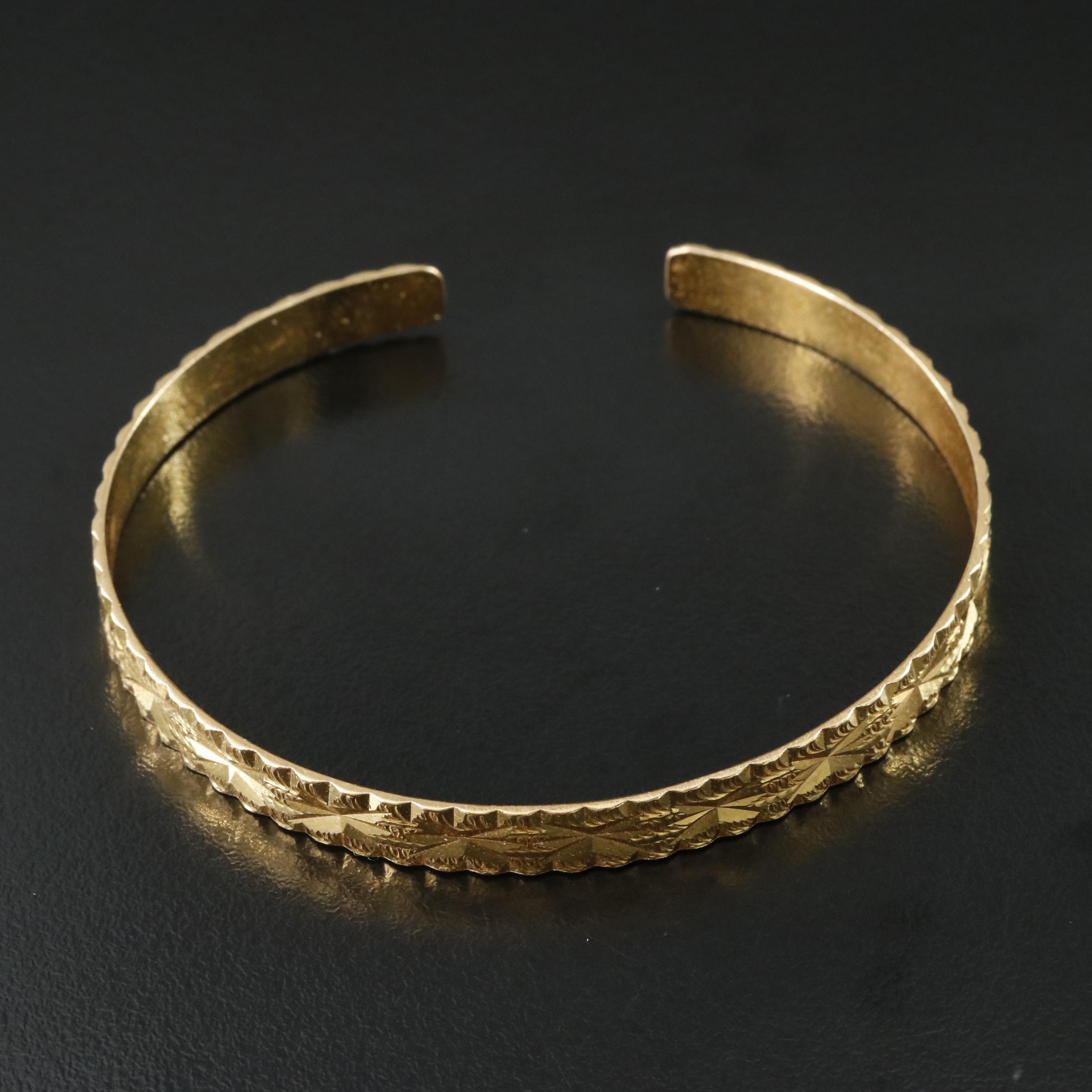 21K Diamond-Cut Style Cuff Bracelet