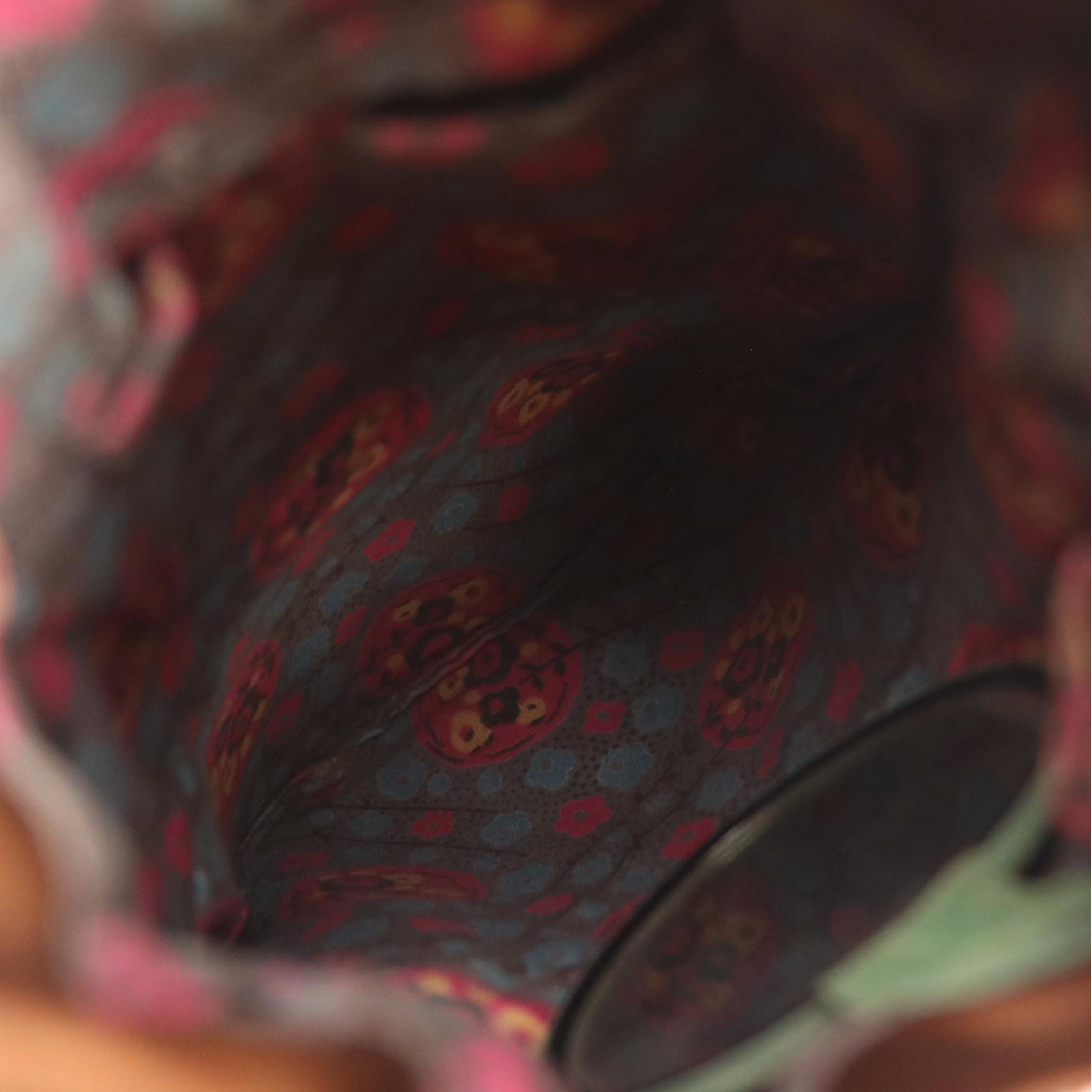 Glass Bead and Satin Drawstring Evening Bag, circa 1930