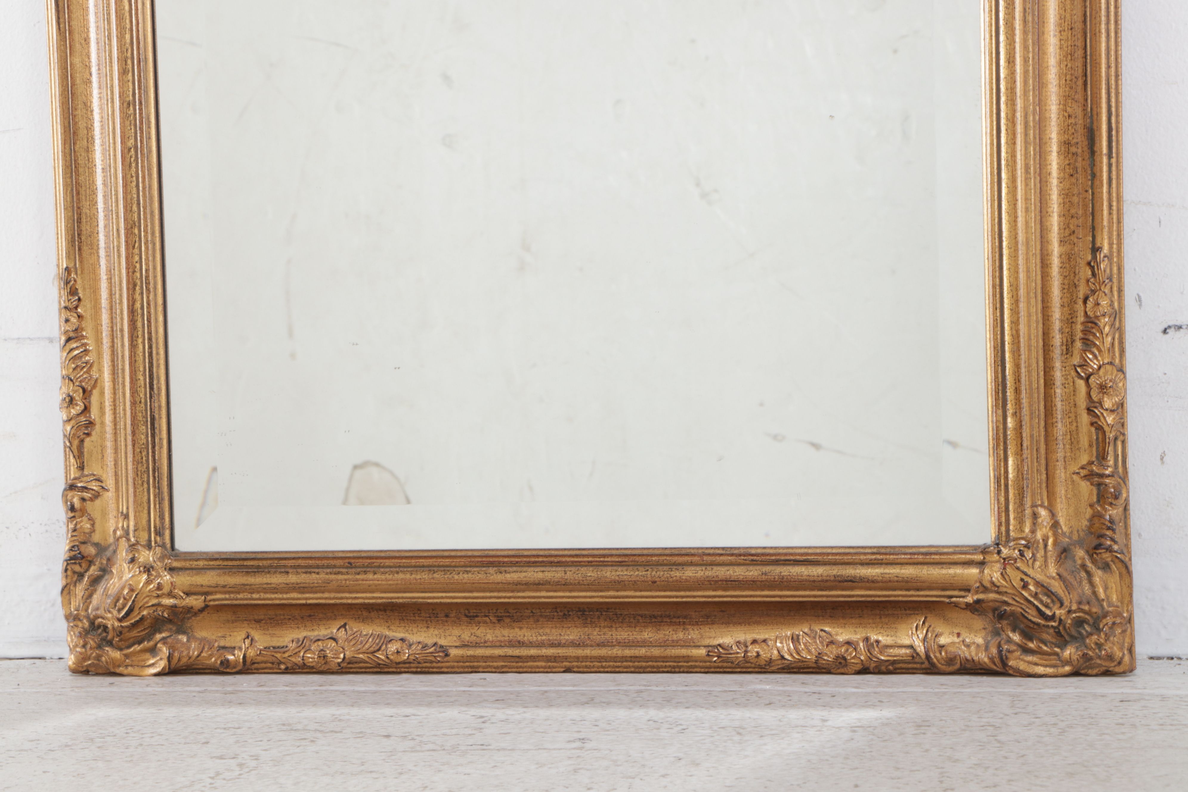 Victorian Style Giltwood Rectangular Mirror