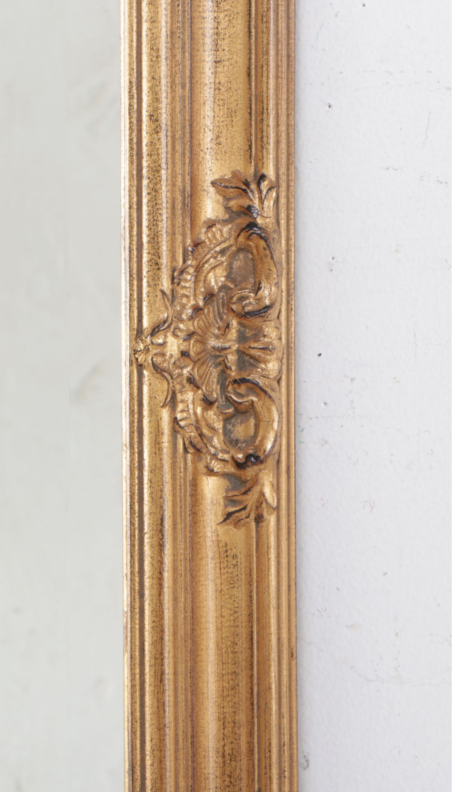 Victorian Style Giltwood Rectangular Mirror