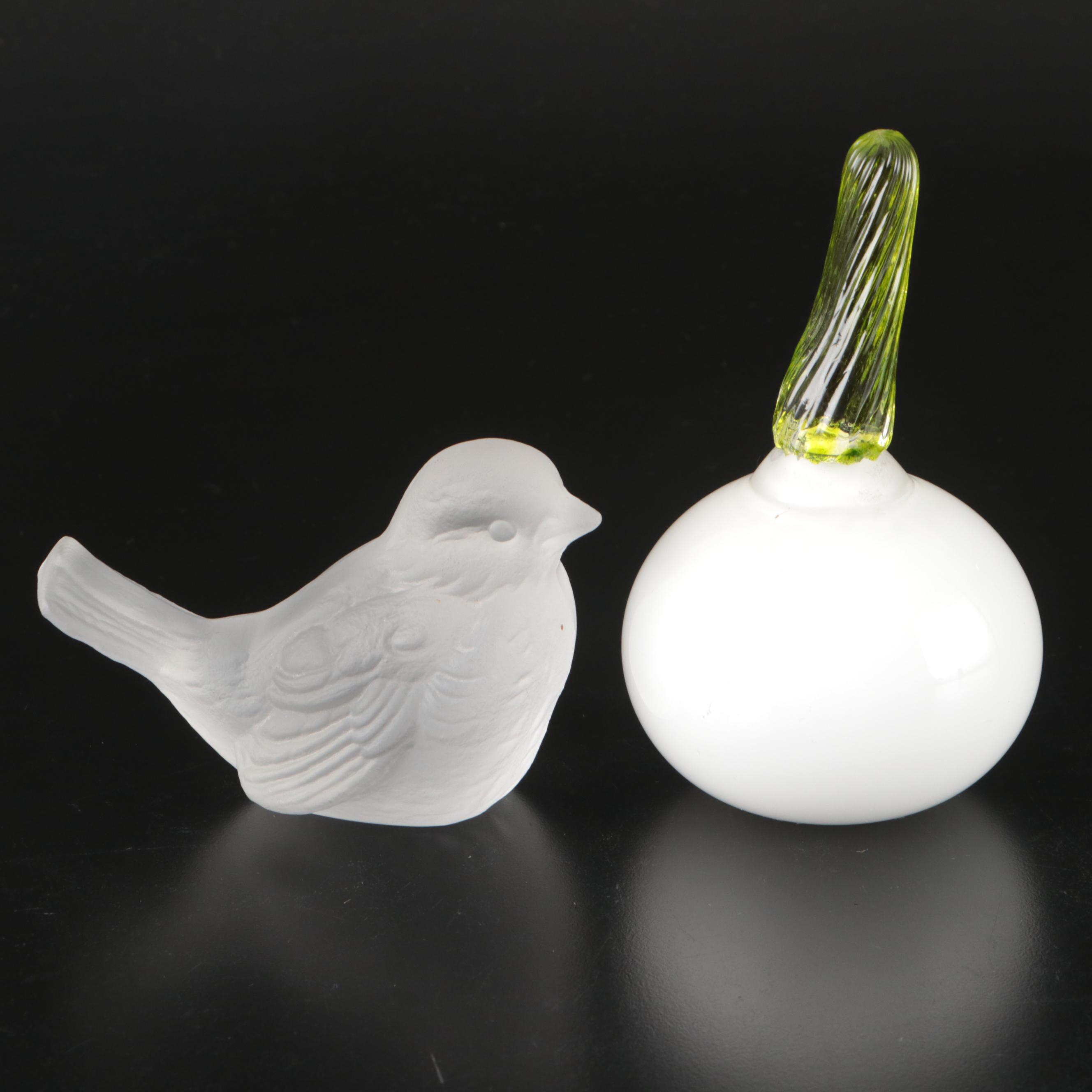 Goebel Crystal Bird with Mark Stephenson Art Glass Paperweight