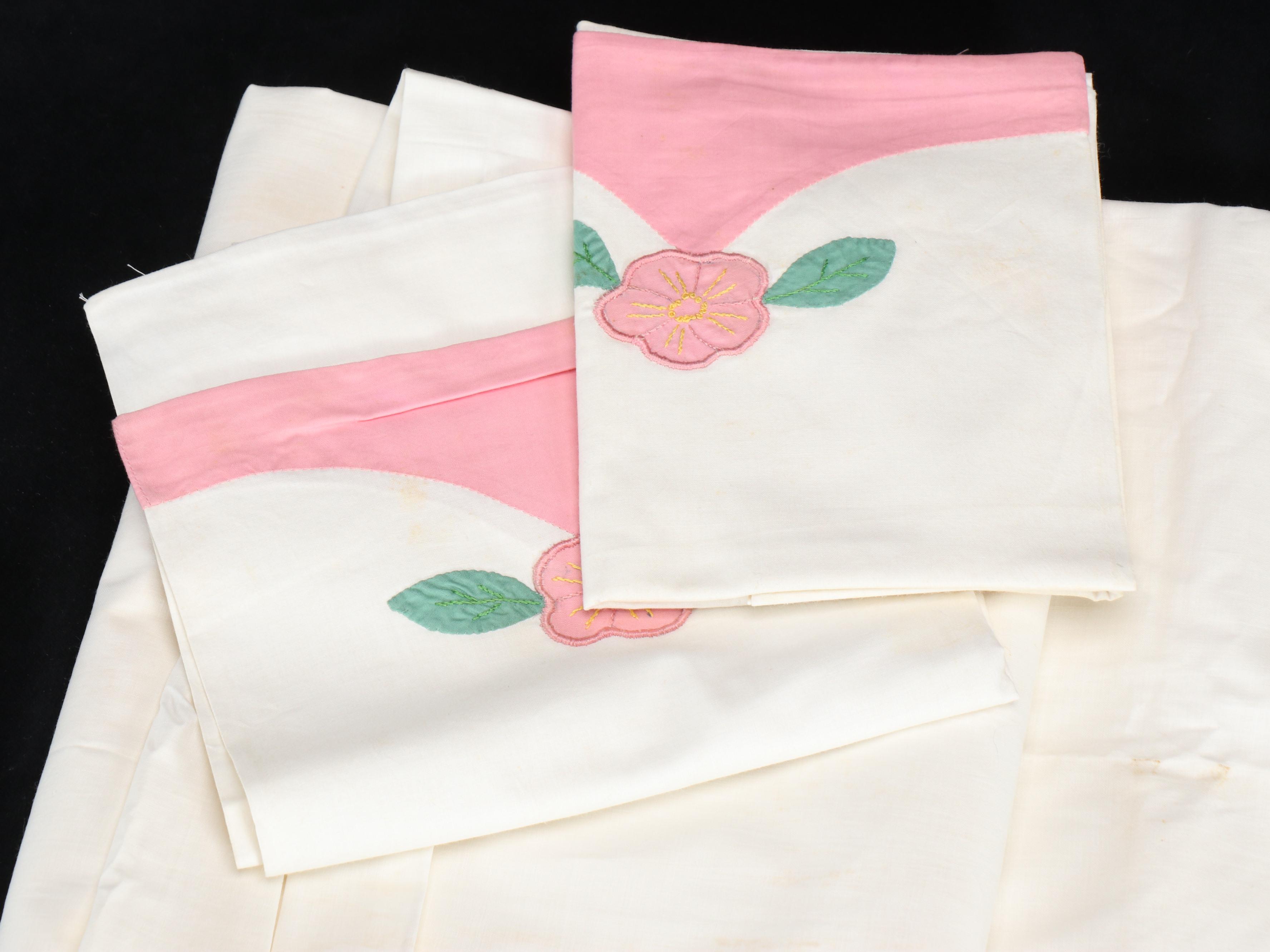 Hand-Embroidered Muslin Sheet Sets with Pamela Kline and More Linens