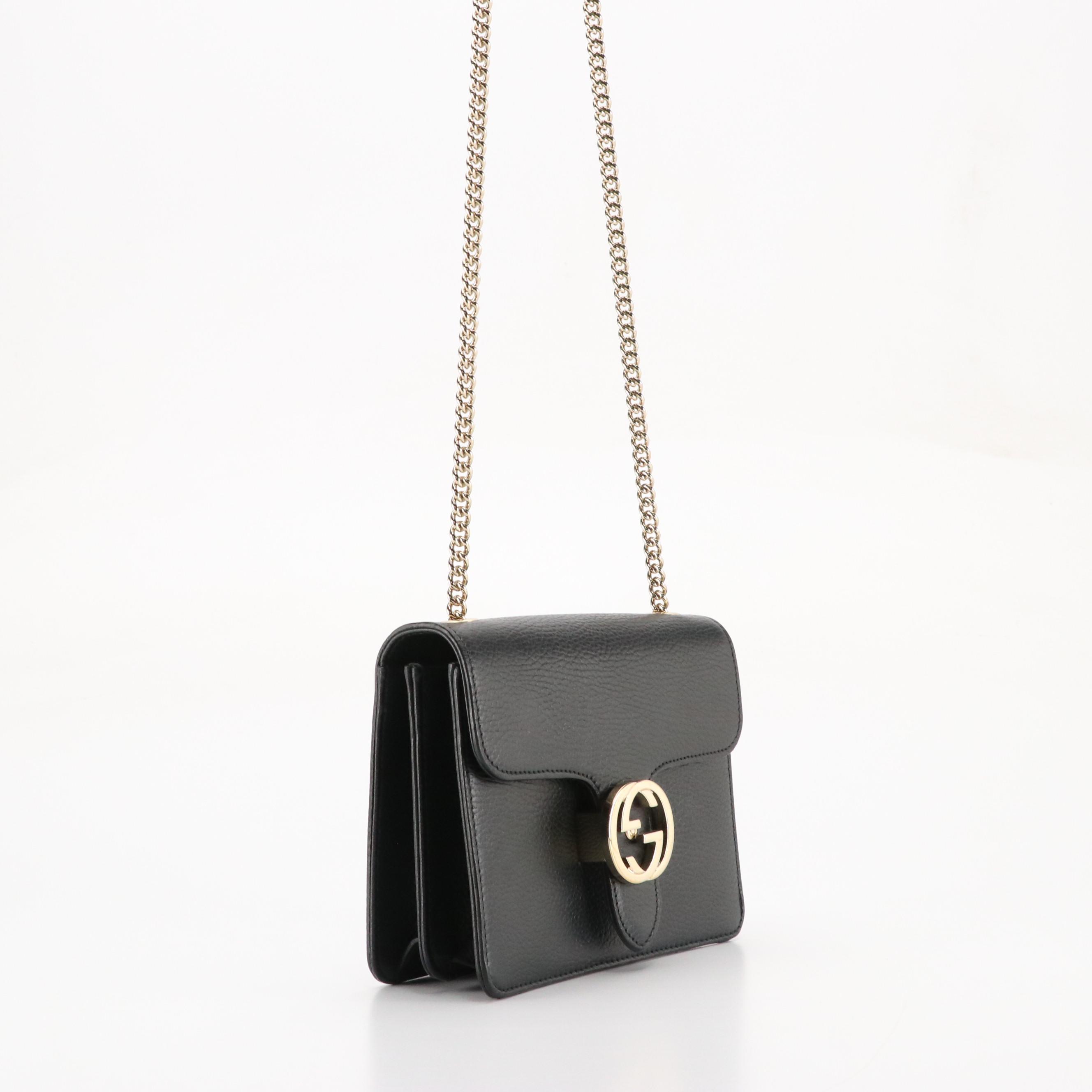 Gucci Interlocking GG Dollar Crossbody Bag in Black Grained Leather