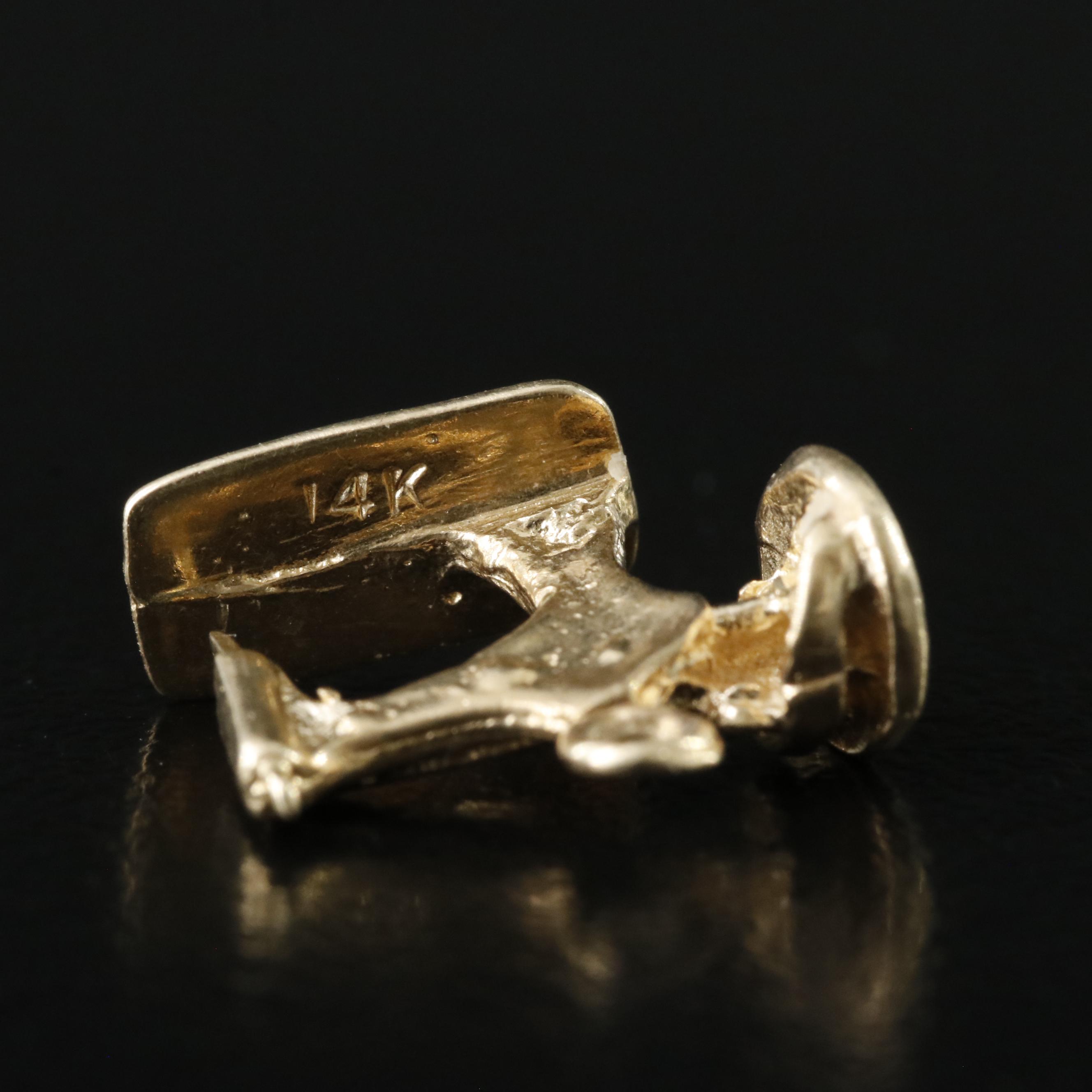 14K Sewing Machine Charm