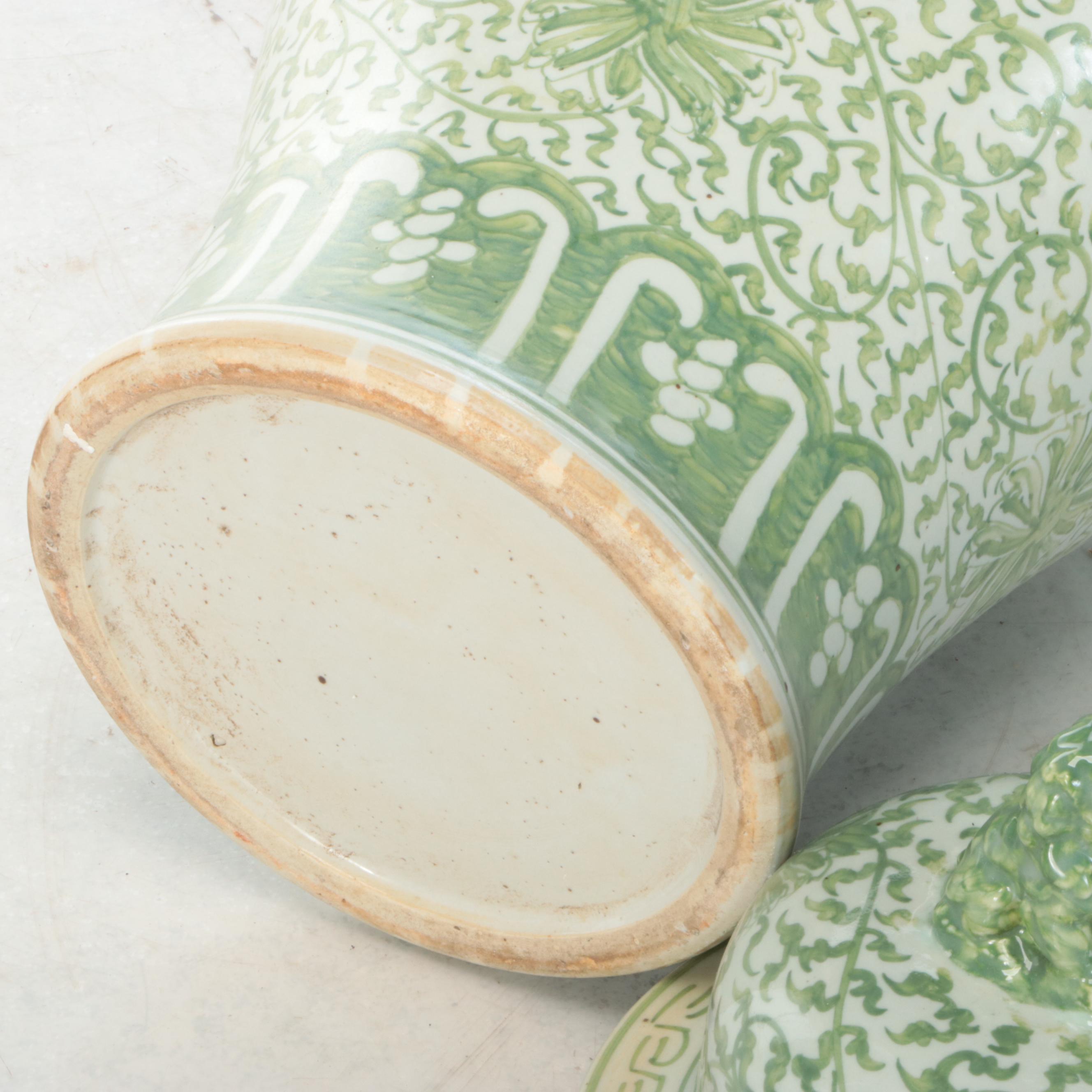 Chinese Porcelain Green Glazed Lotus and Vine Pattern Temple Jar