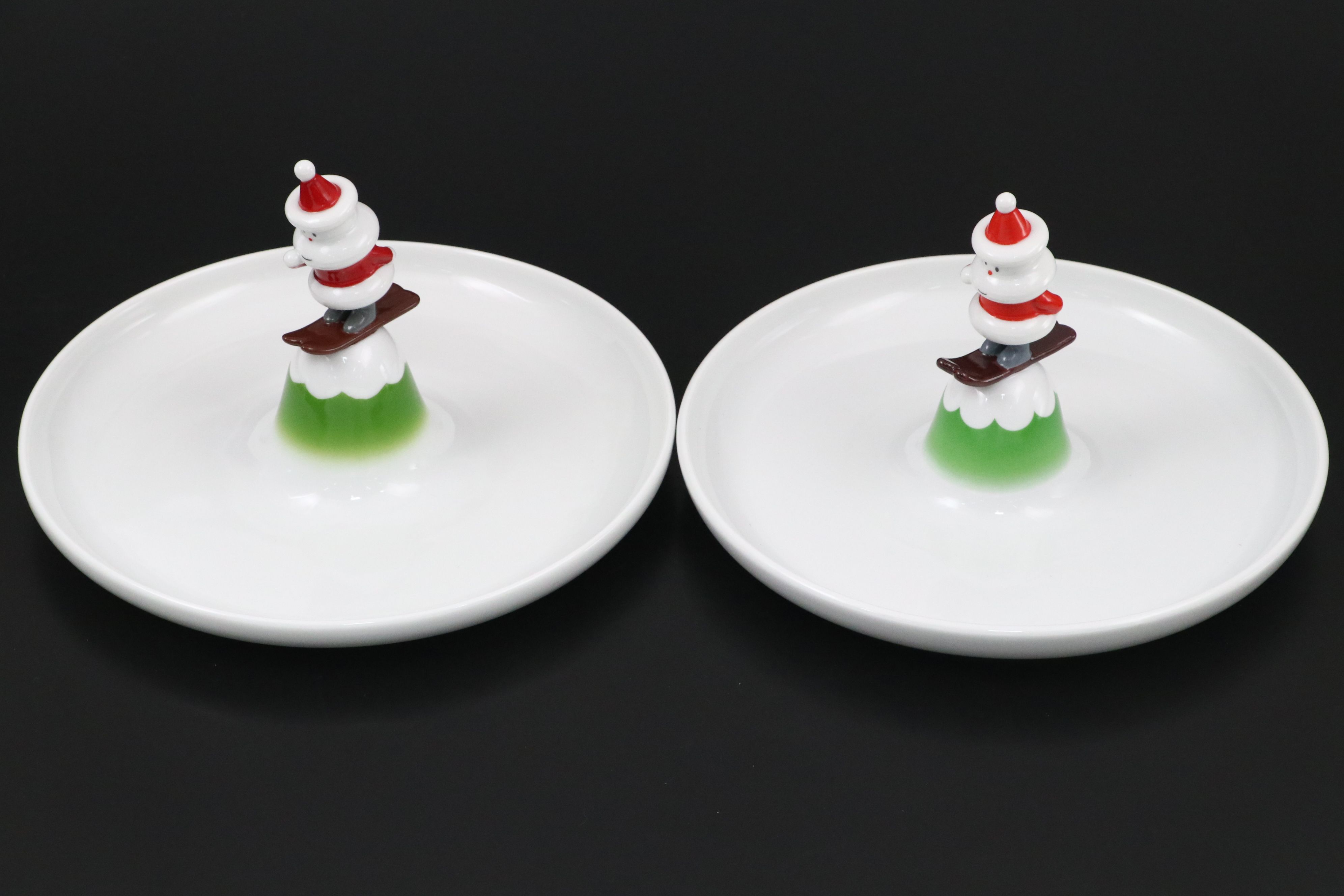 di Alessi "Let it Snow" Biscuit Jar with Other Christmas-Themed Serving Pieces