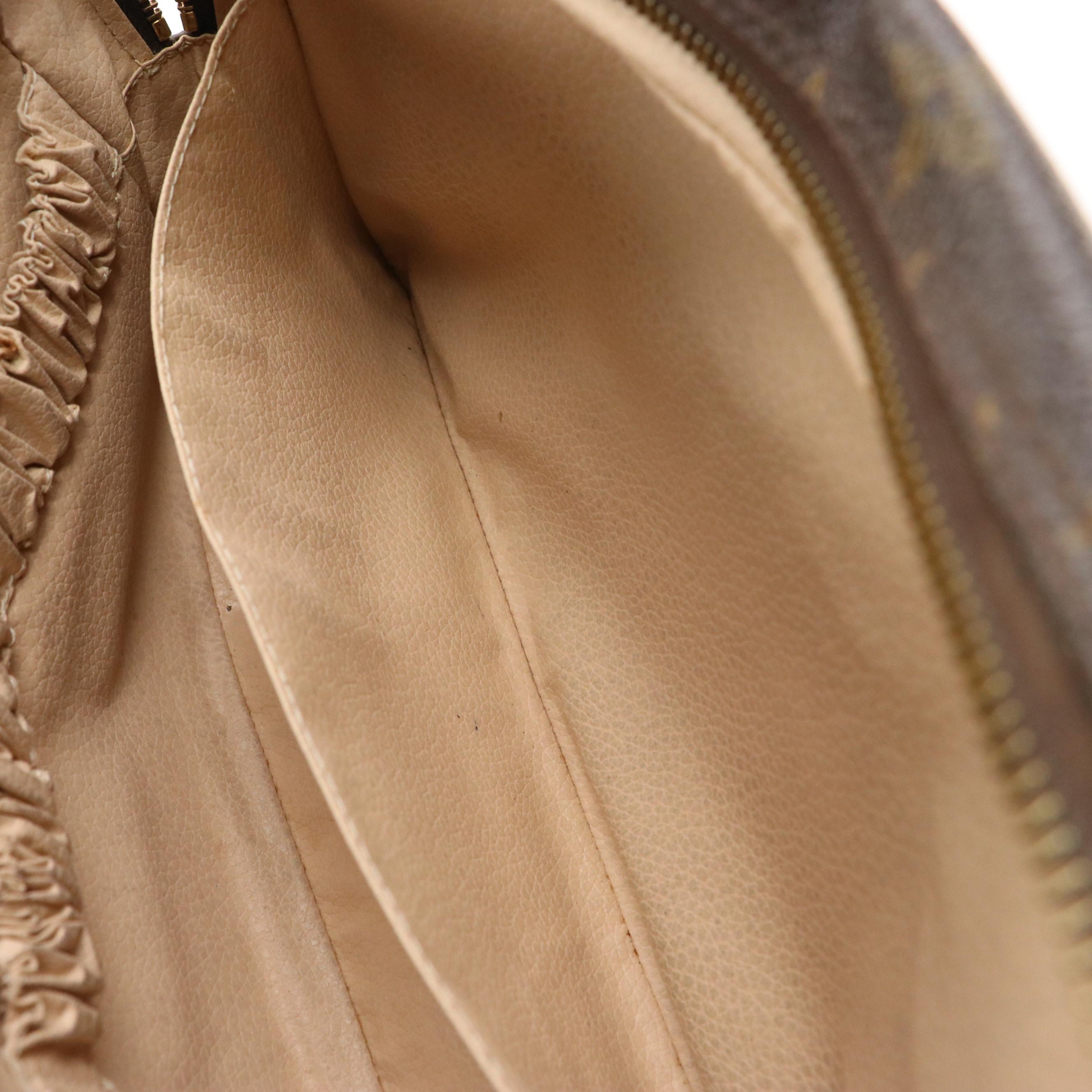 Louis Vuitton Trousse Toilette 28 in Monogram Canvas