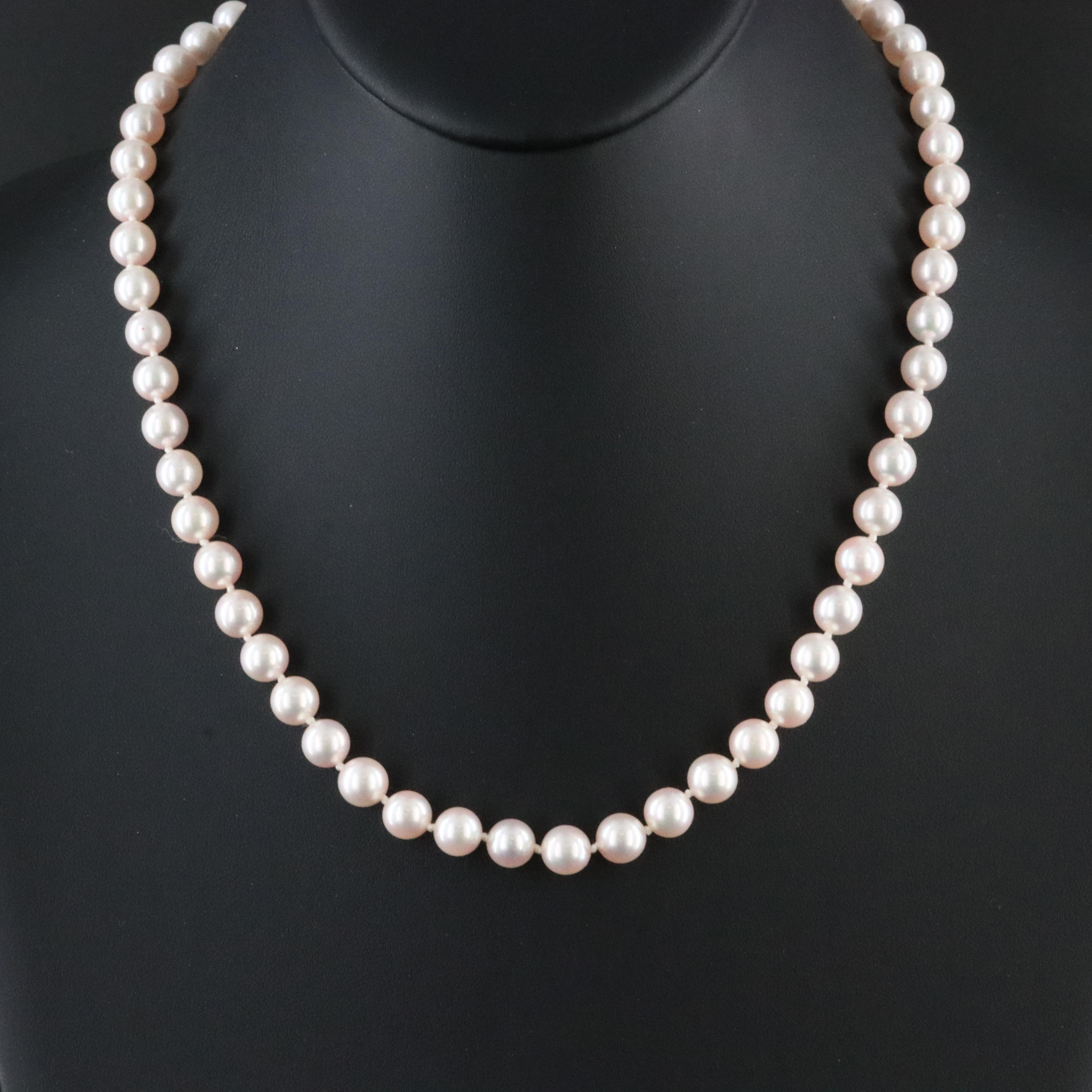 Pearl Necklace with 14K Clasp