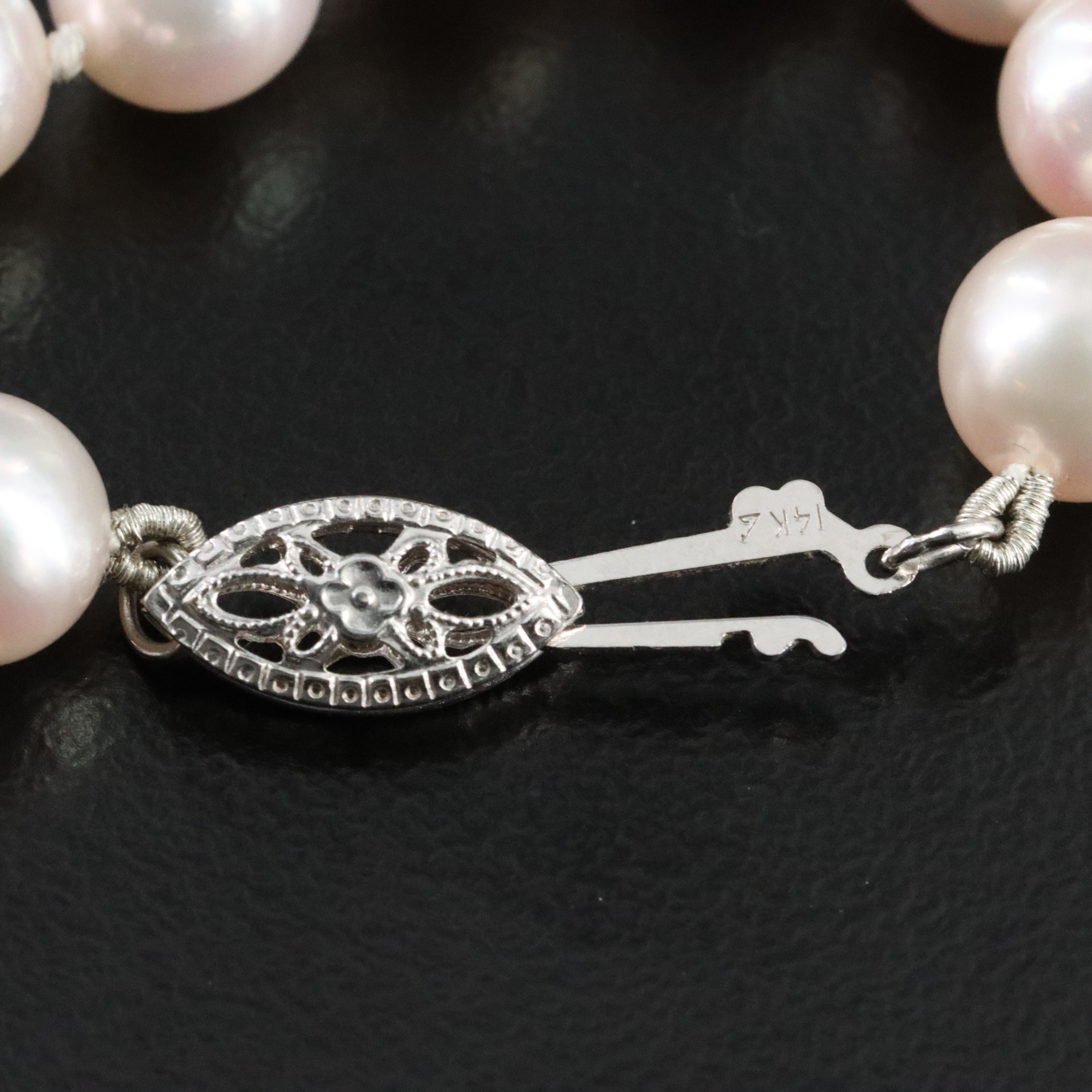 Pearl Necklace with 14K Clasp
