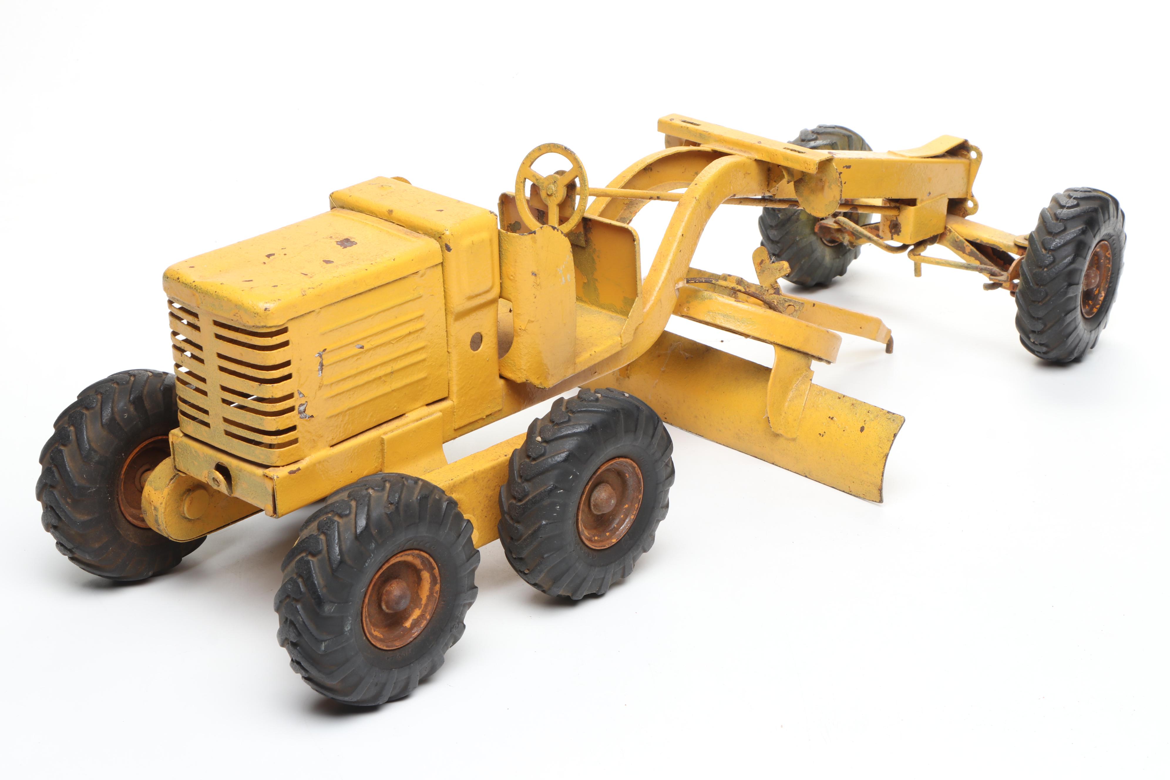 Tonka Giant Bulldozer and Doepke Adams Road Grader