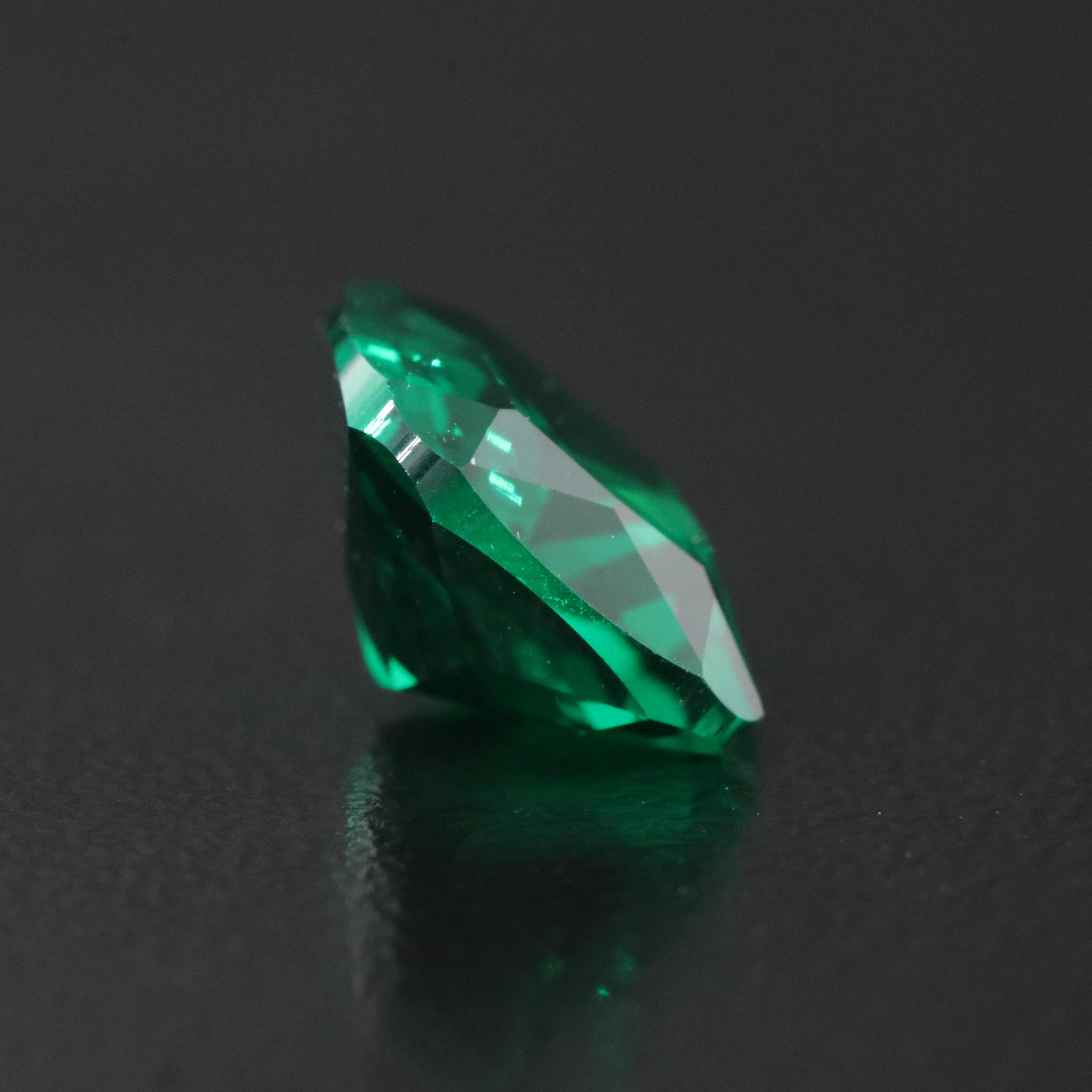 Loose 3.56 CT Glass